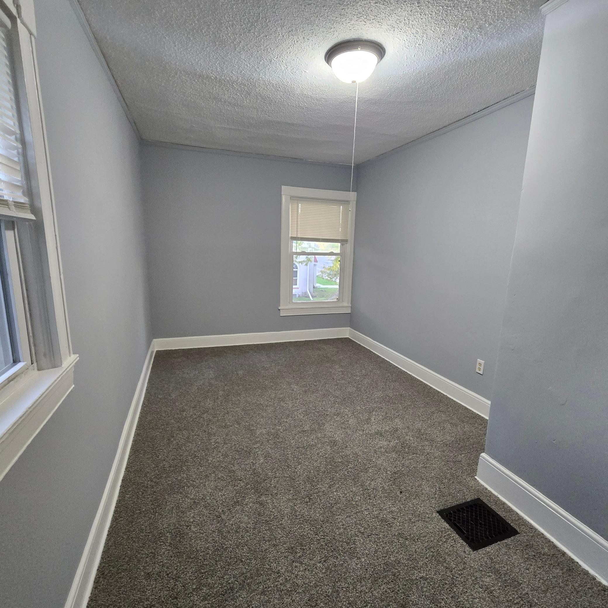 2102 Lyndale Avenue N Property Photo 13