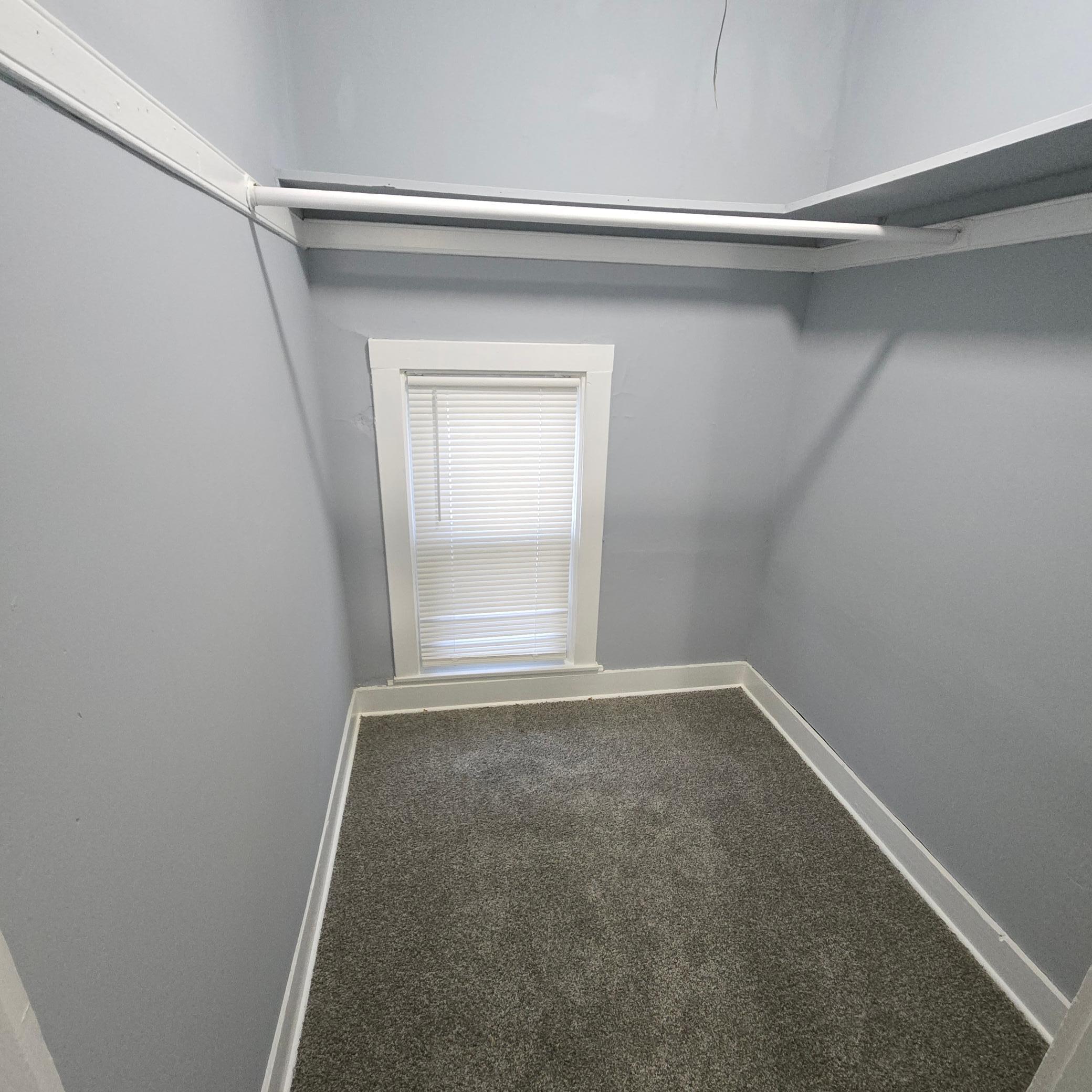 2102 Lyndale Avenue N Property Photo 15