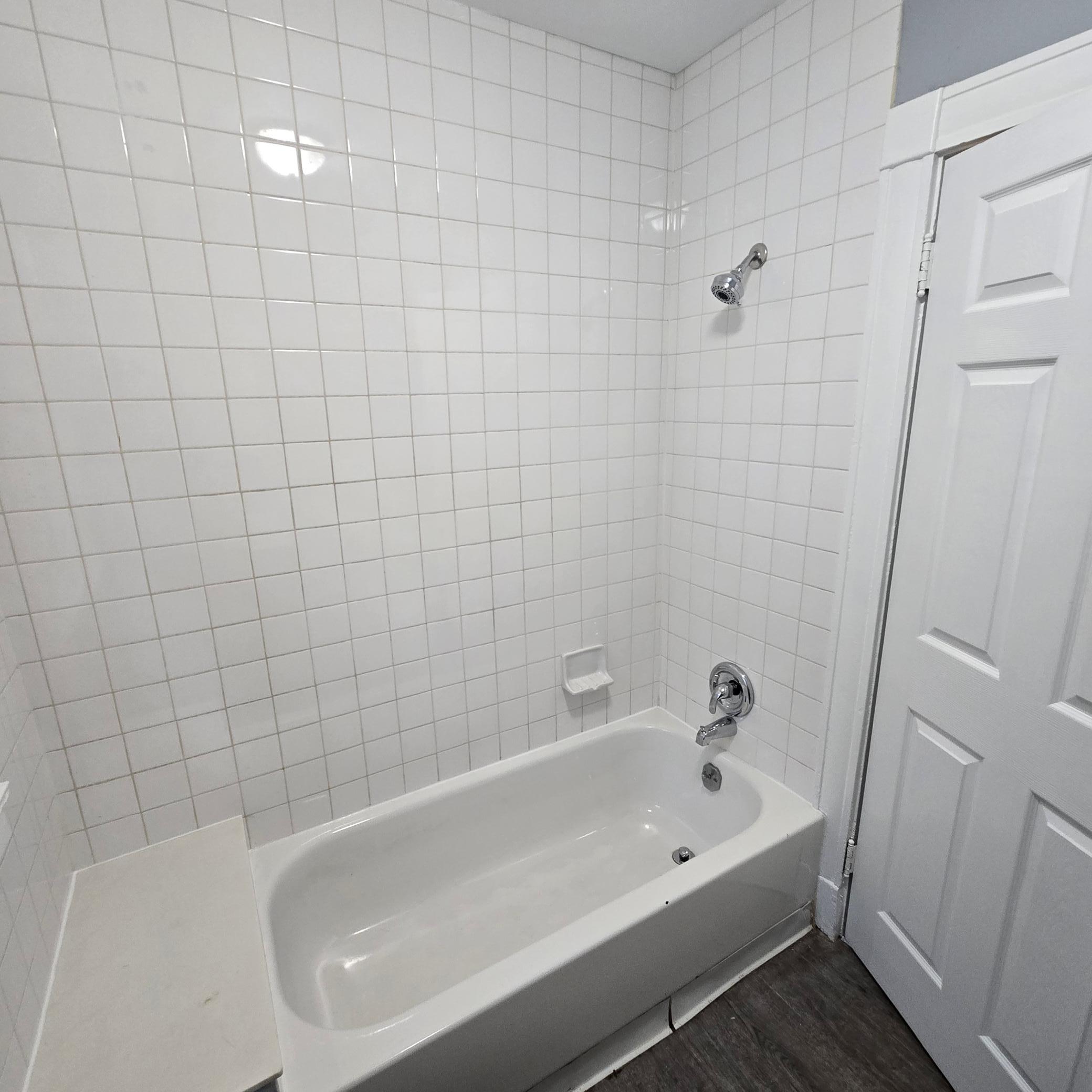 2102 Lyndale Avenue N Property Photo 17