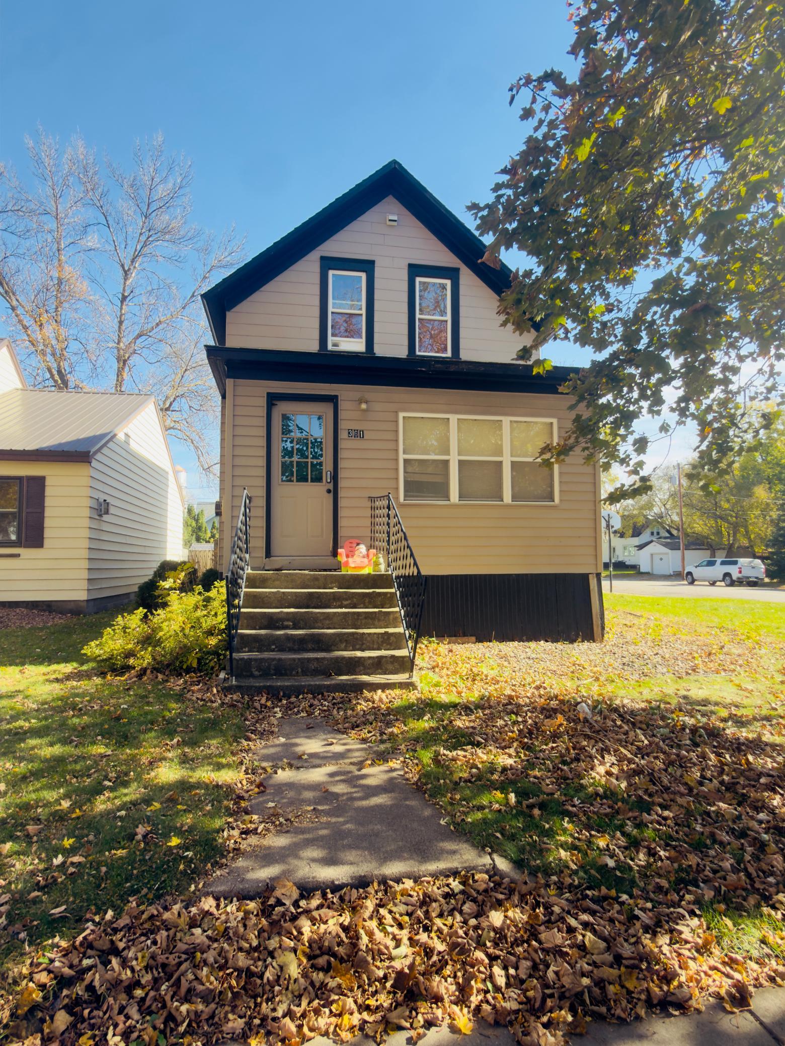 361 S 9th Street Property Photo 1