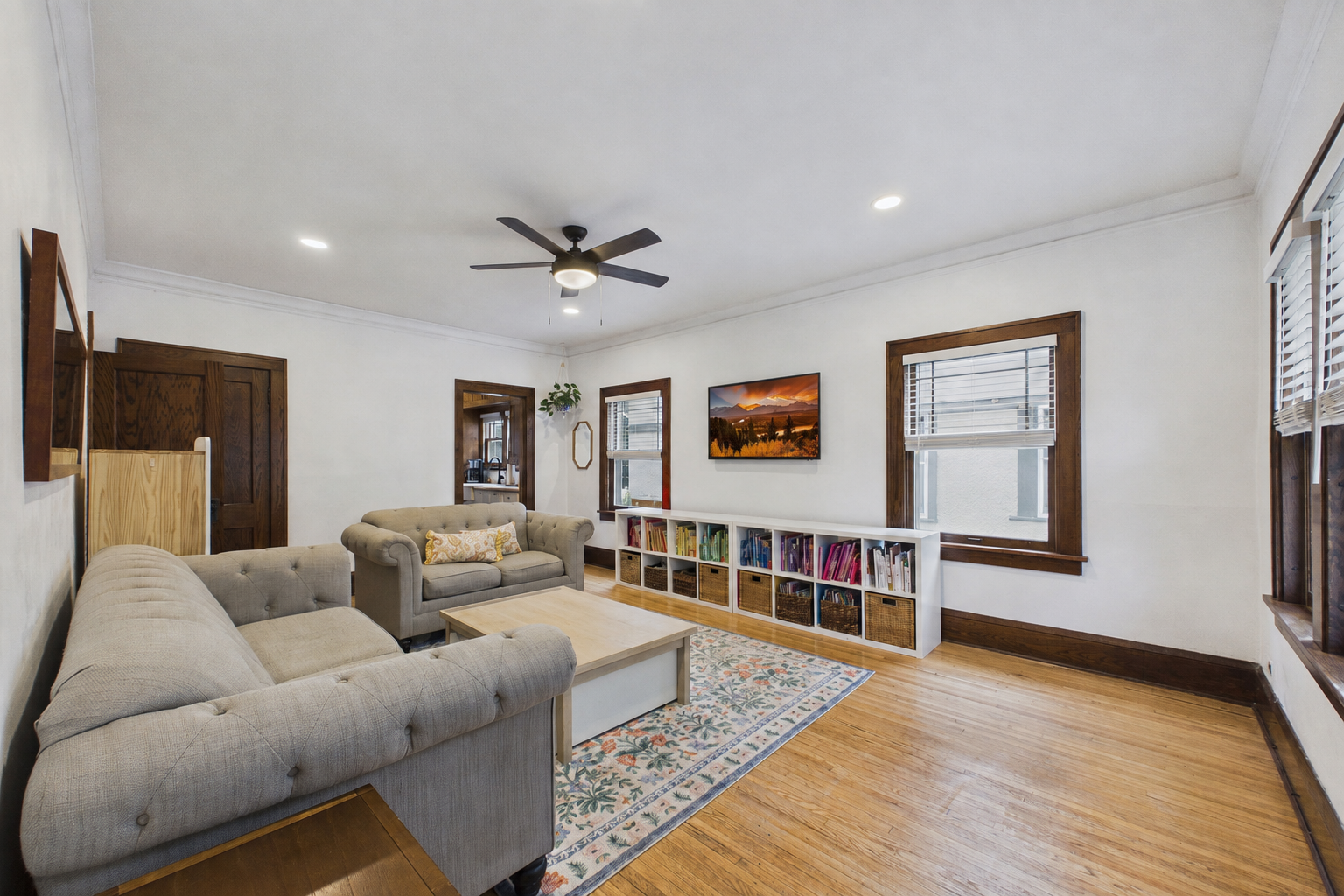 5115 Bloomington Avenue Property Photo 7