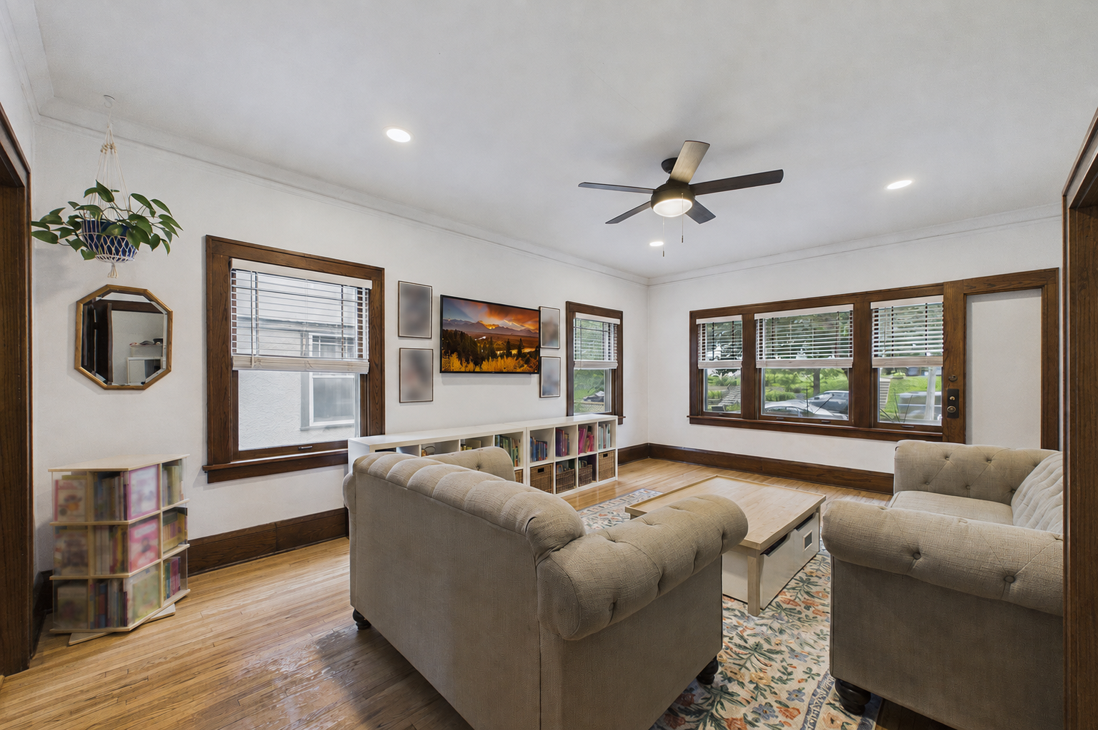 5115 Bloomington Avenue Property Photo 8