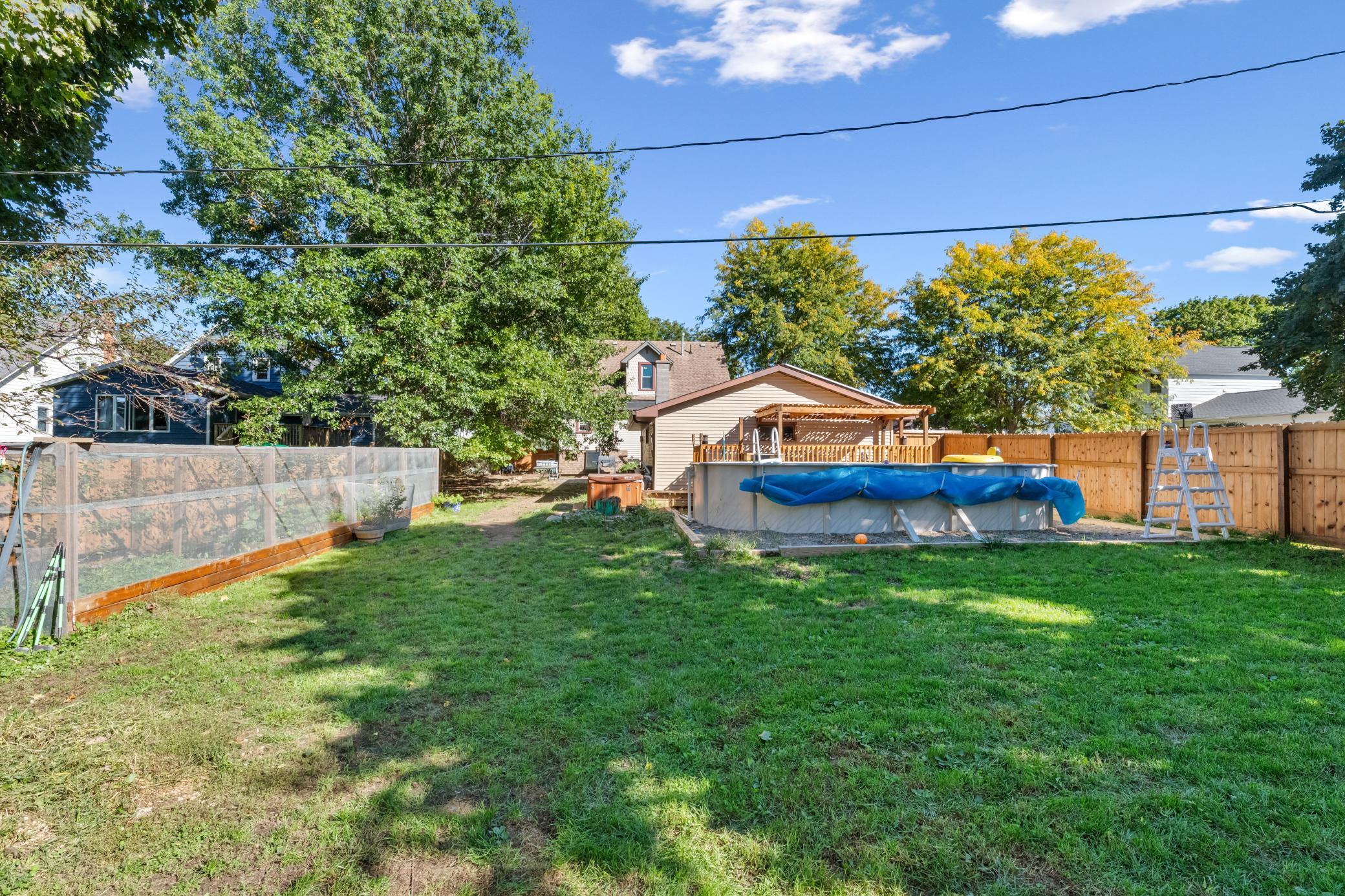 524 Marshall Street S Property Photo 32