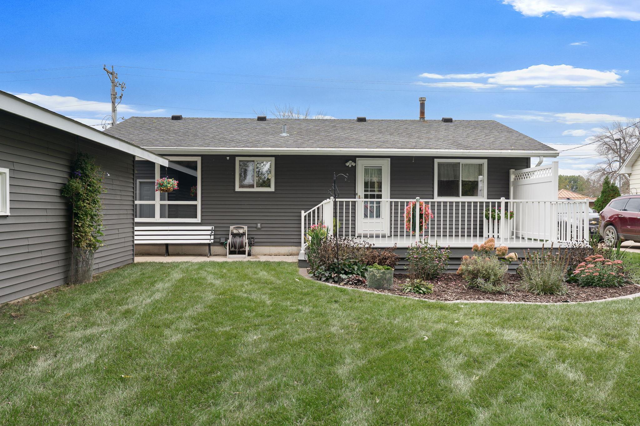 303 15th Avenue Sw Property Photo 8