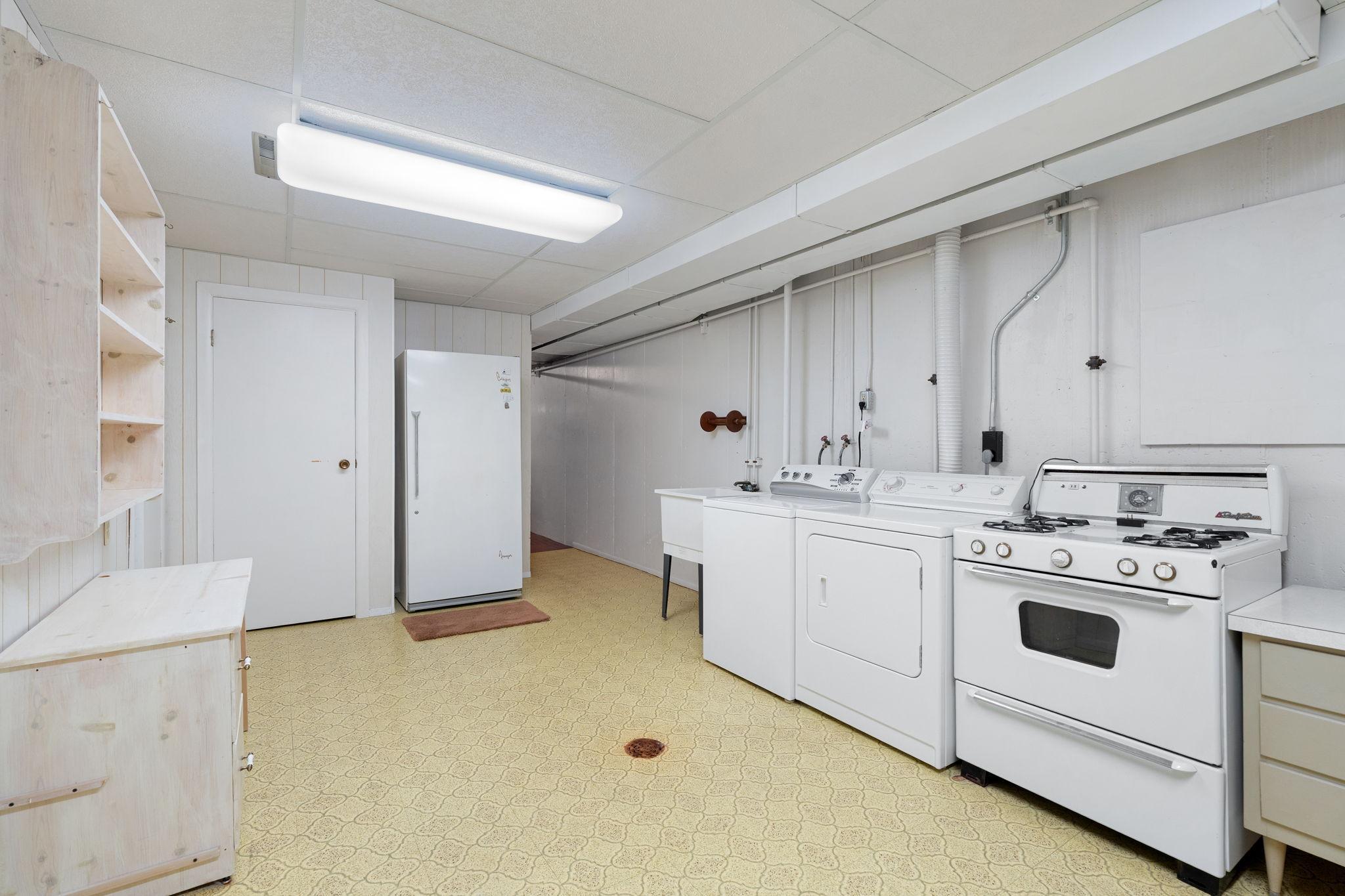 303 15th Avenue Sw Property Photo 43