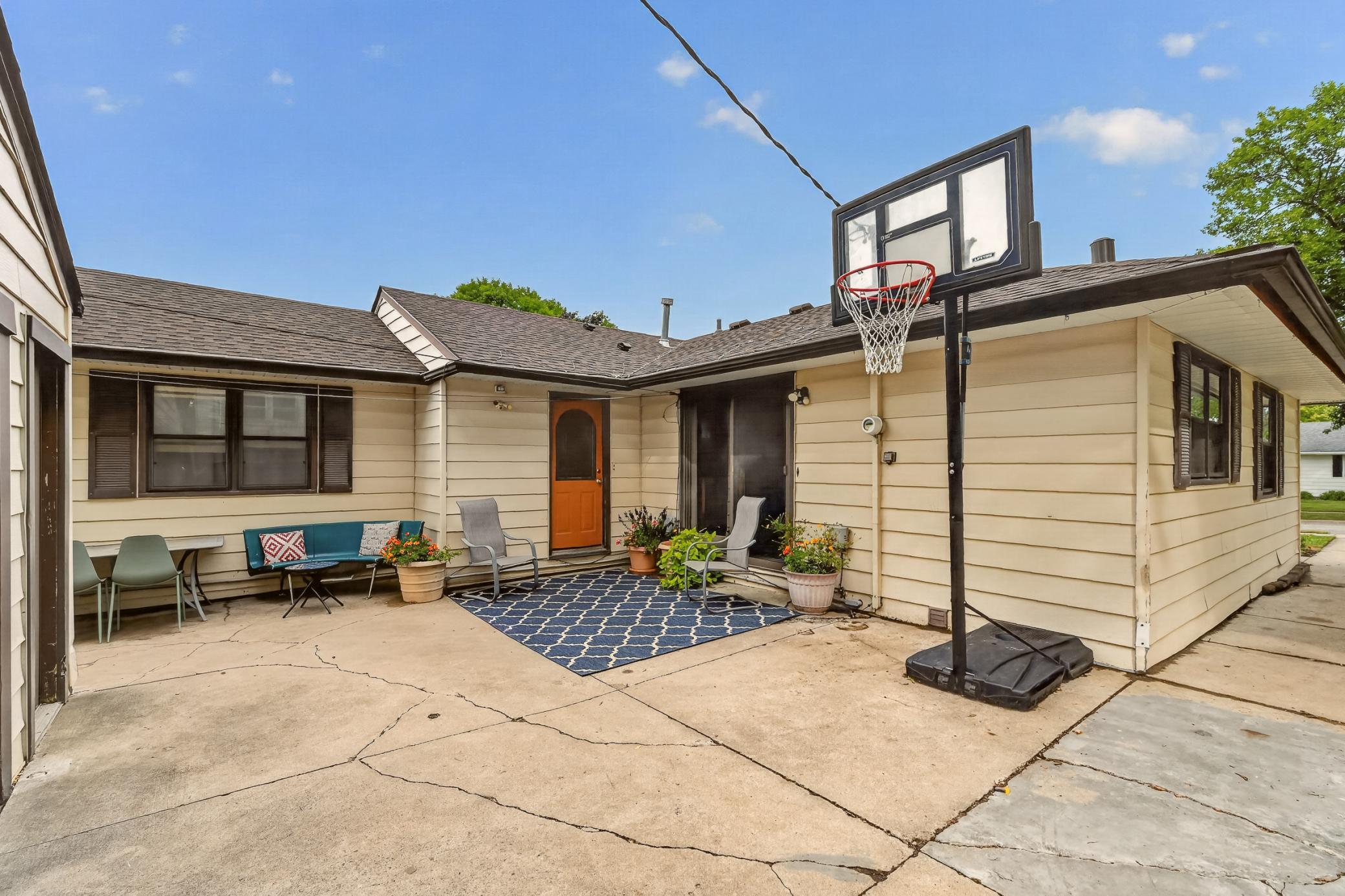 1806 17 1/2 Street Nw Property Photo 23