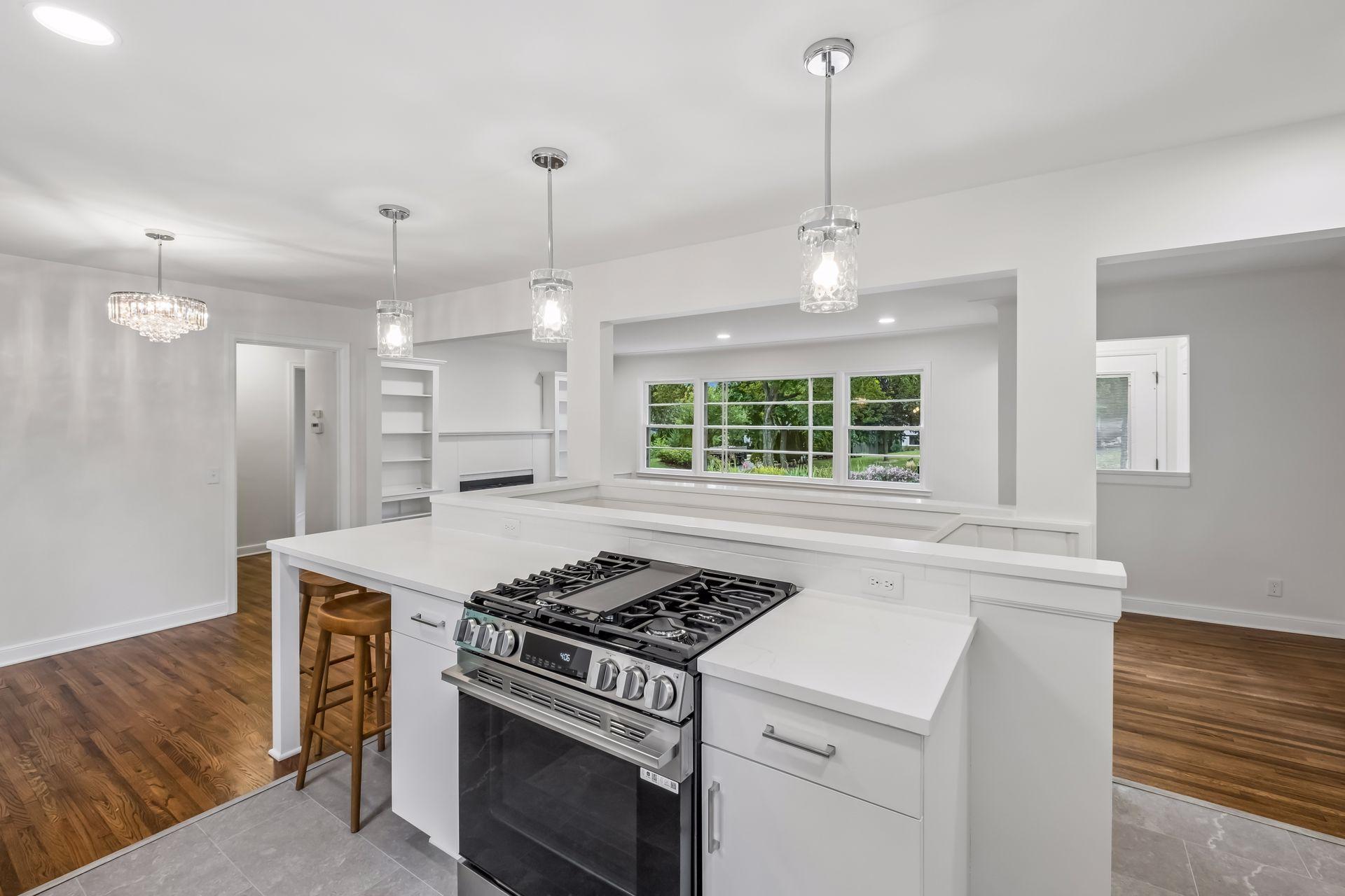3525 The Mall Property Photo 13