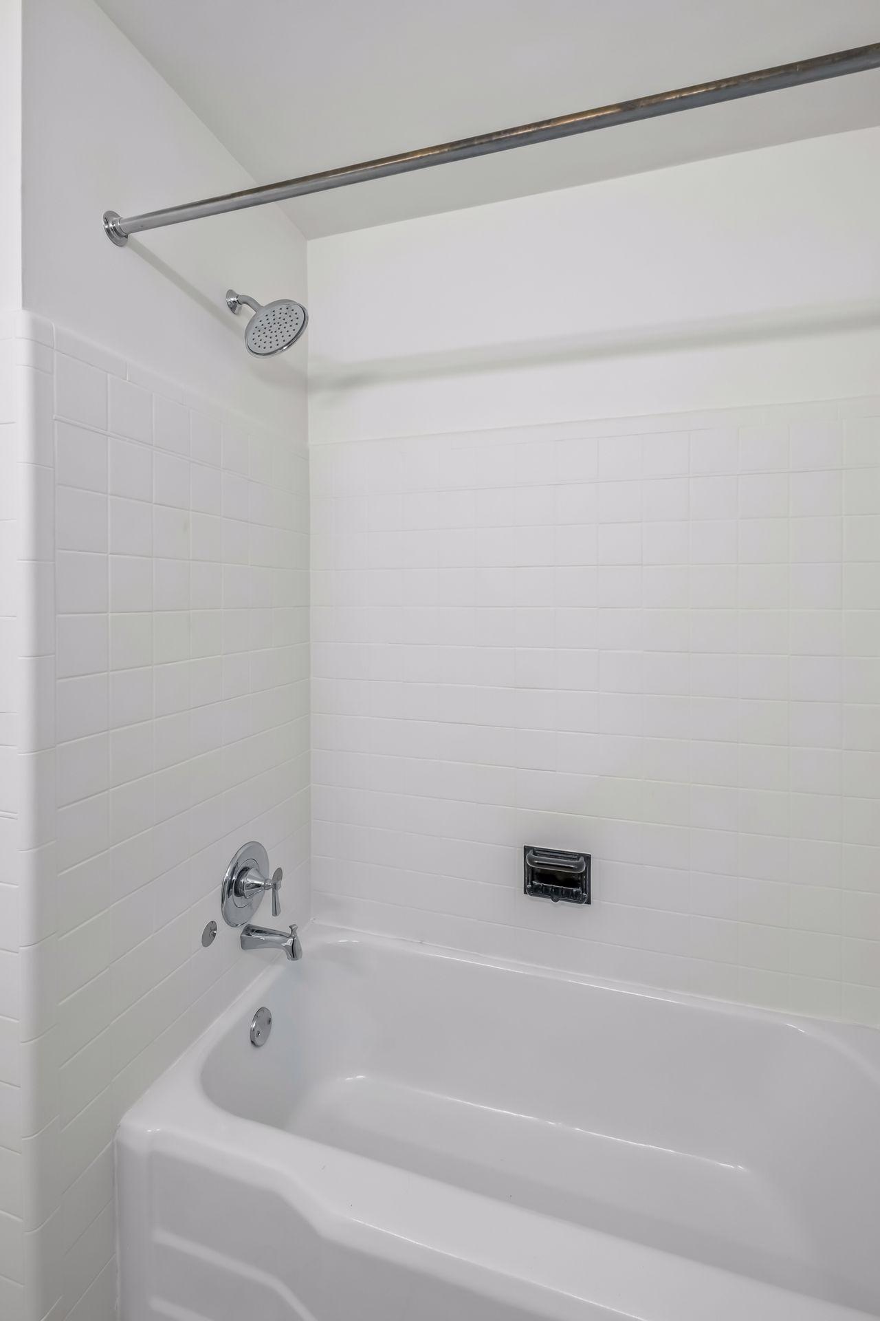 3525 The Mall Property Photo 29