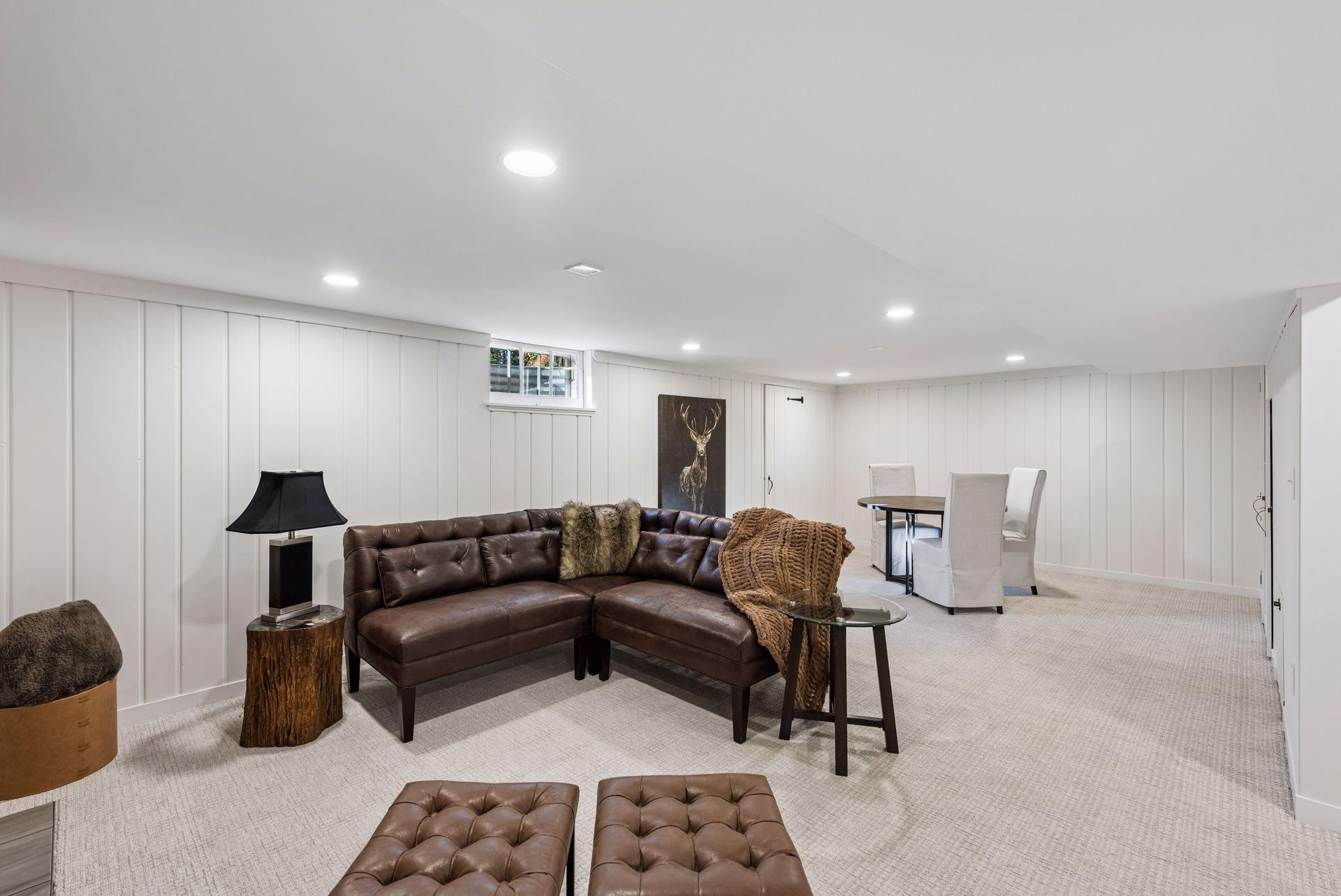 3525 The Mall Property Photo 32