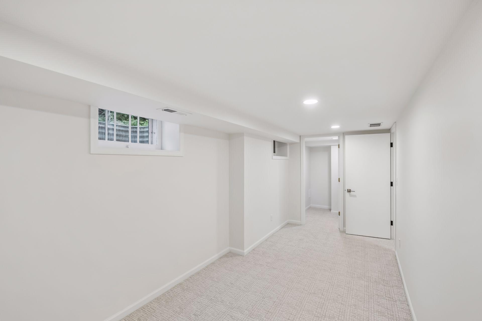 3525 The Mall Property Photo 36