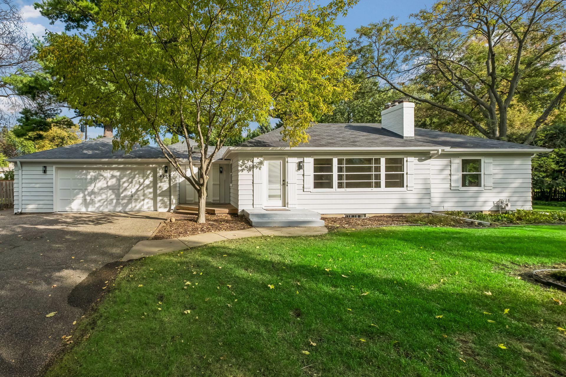 3525 The Mall Property Photo 53