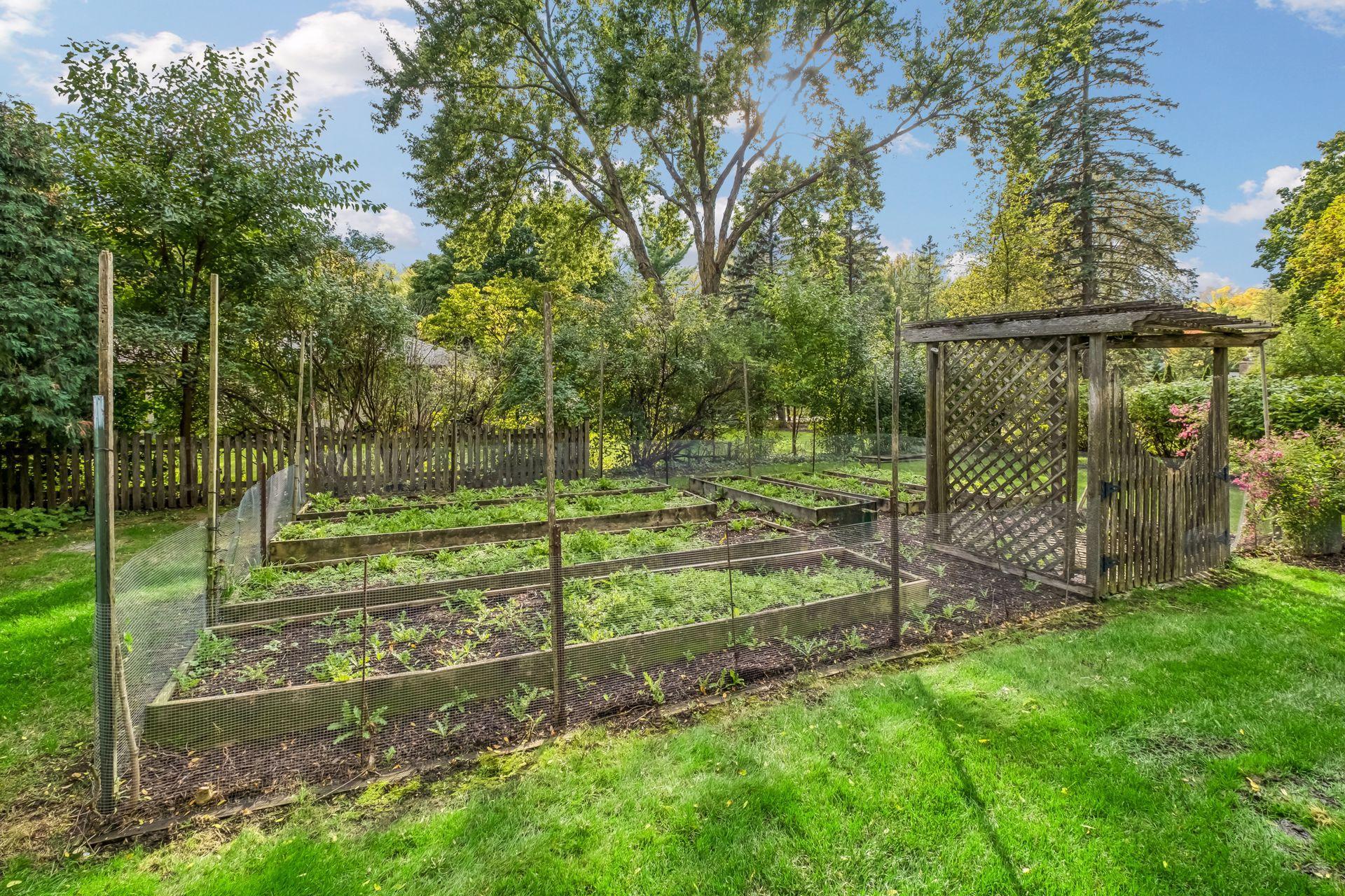 3525 The Mall Property Photo 62