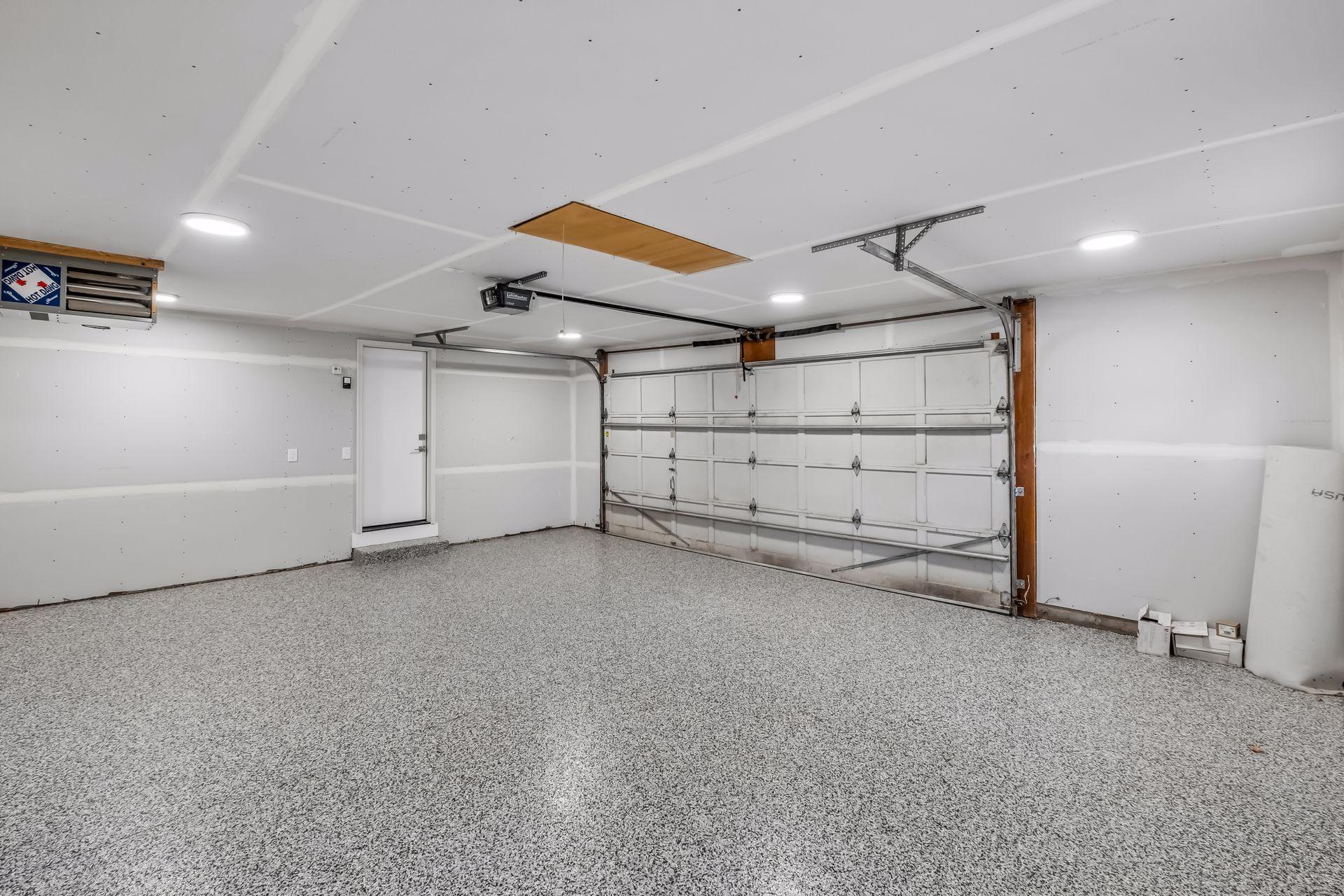 3525 The Mall Property Photo 64