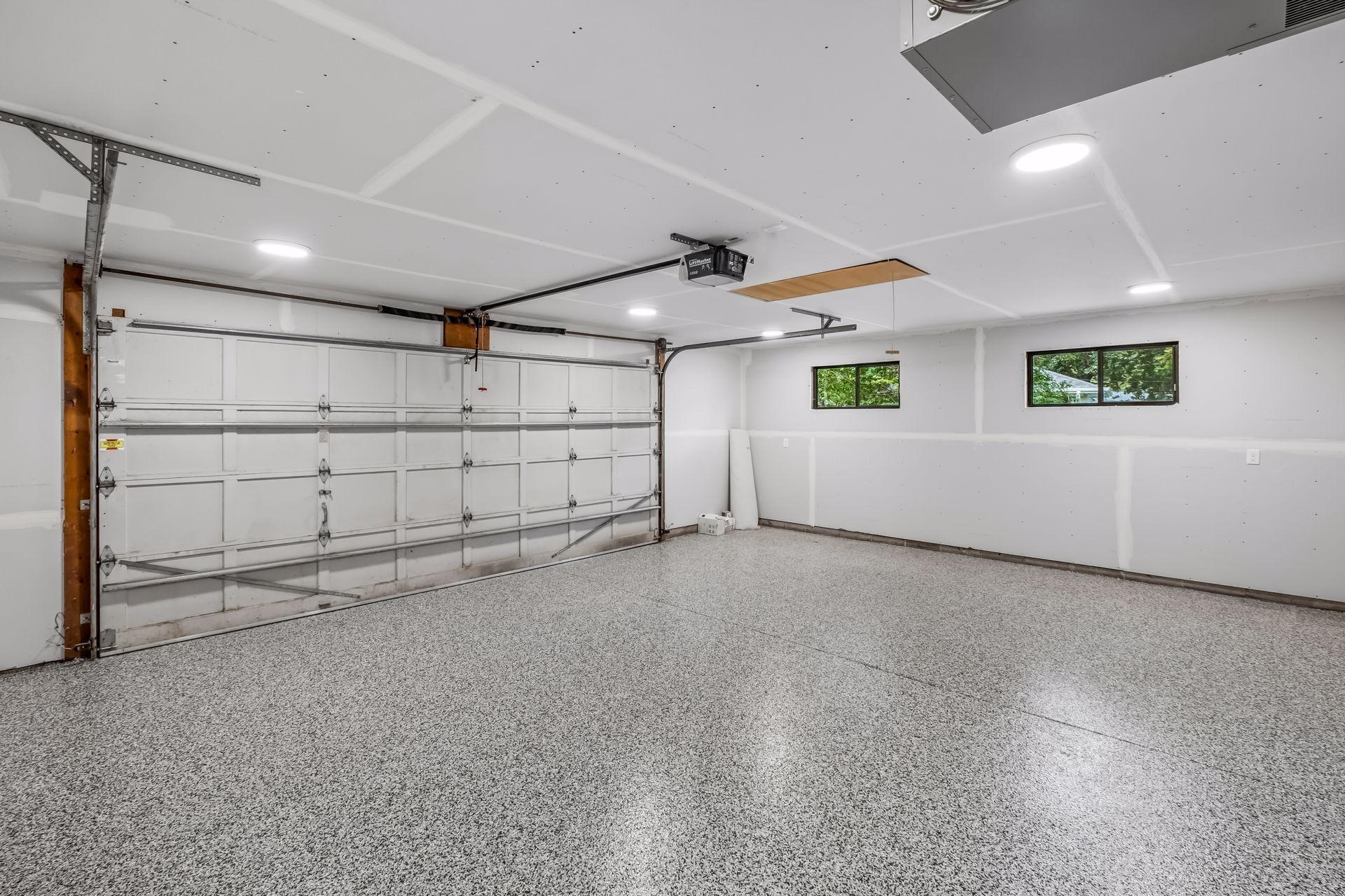 3525 The Mall Property Photo 65