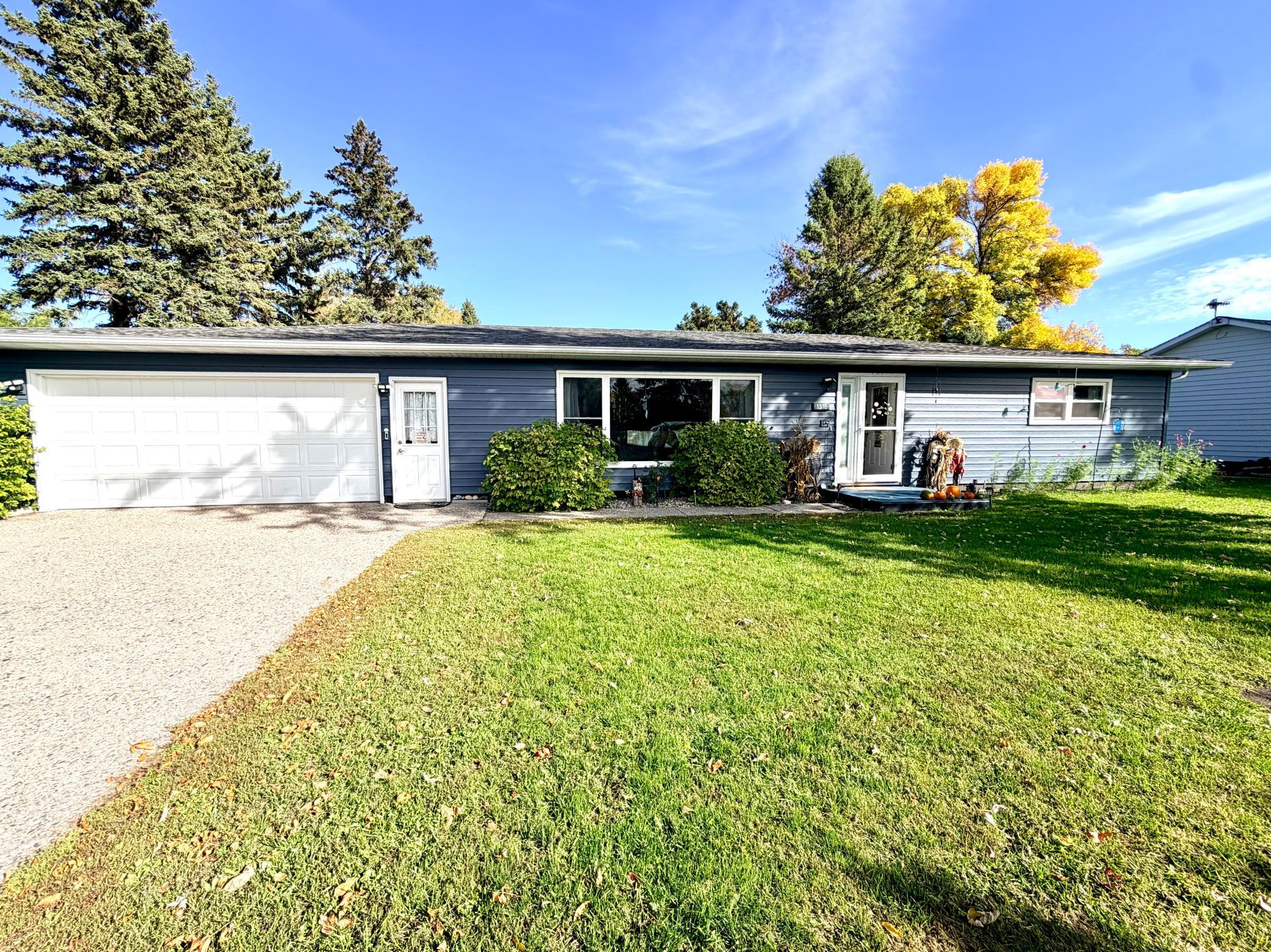 1318 Sunny Street Property Photo 1