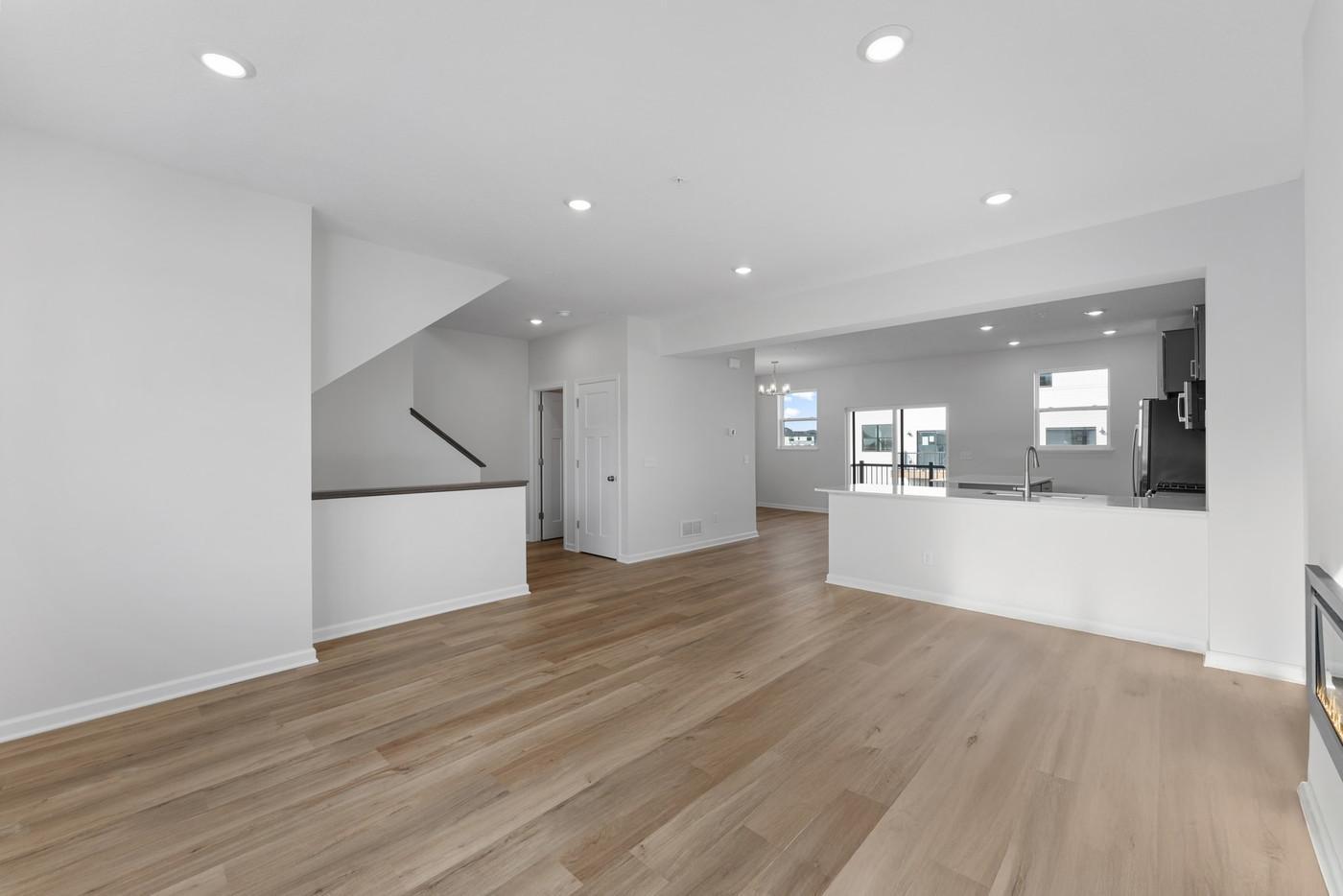 10380 Birchwood Circle Property Photo 3