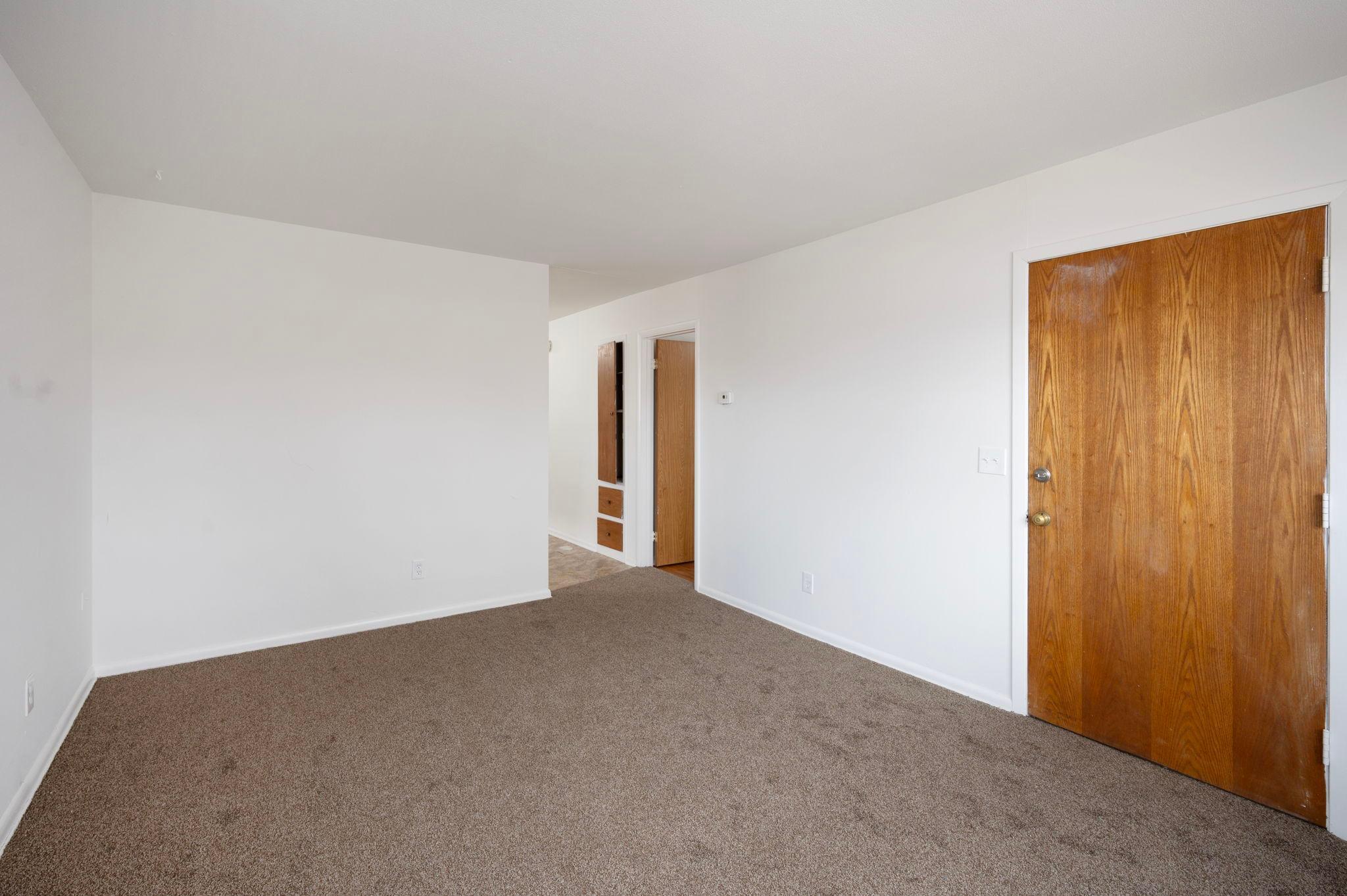 1094 25th Avenue Se Property Photo 10