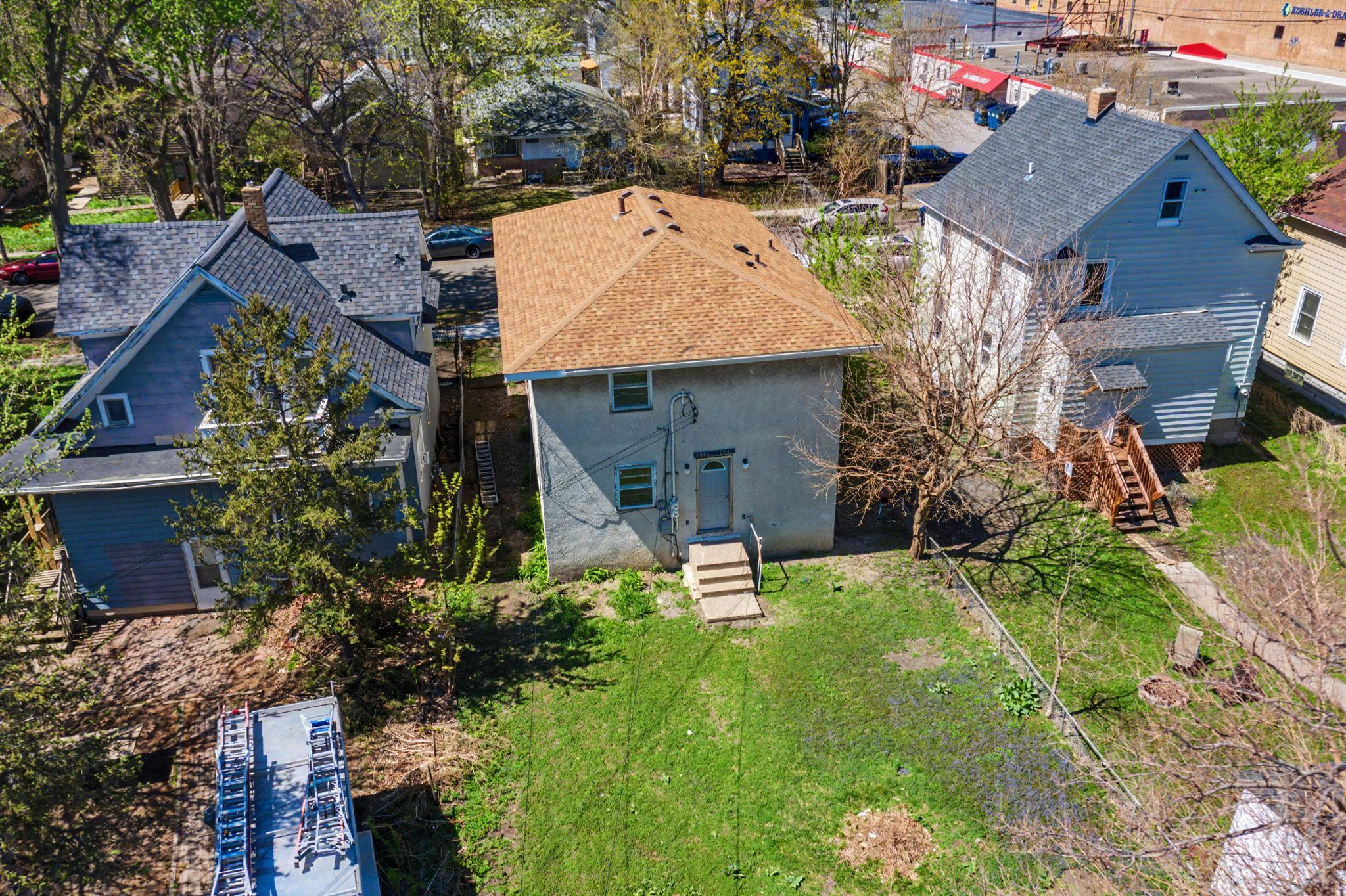 1094 25th Avenue Se Property Photo 23
