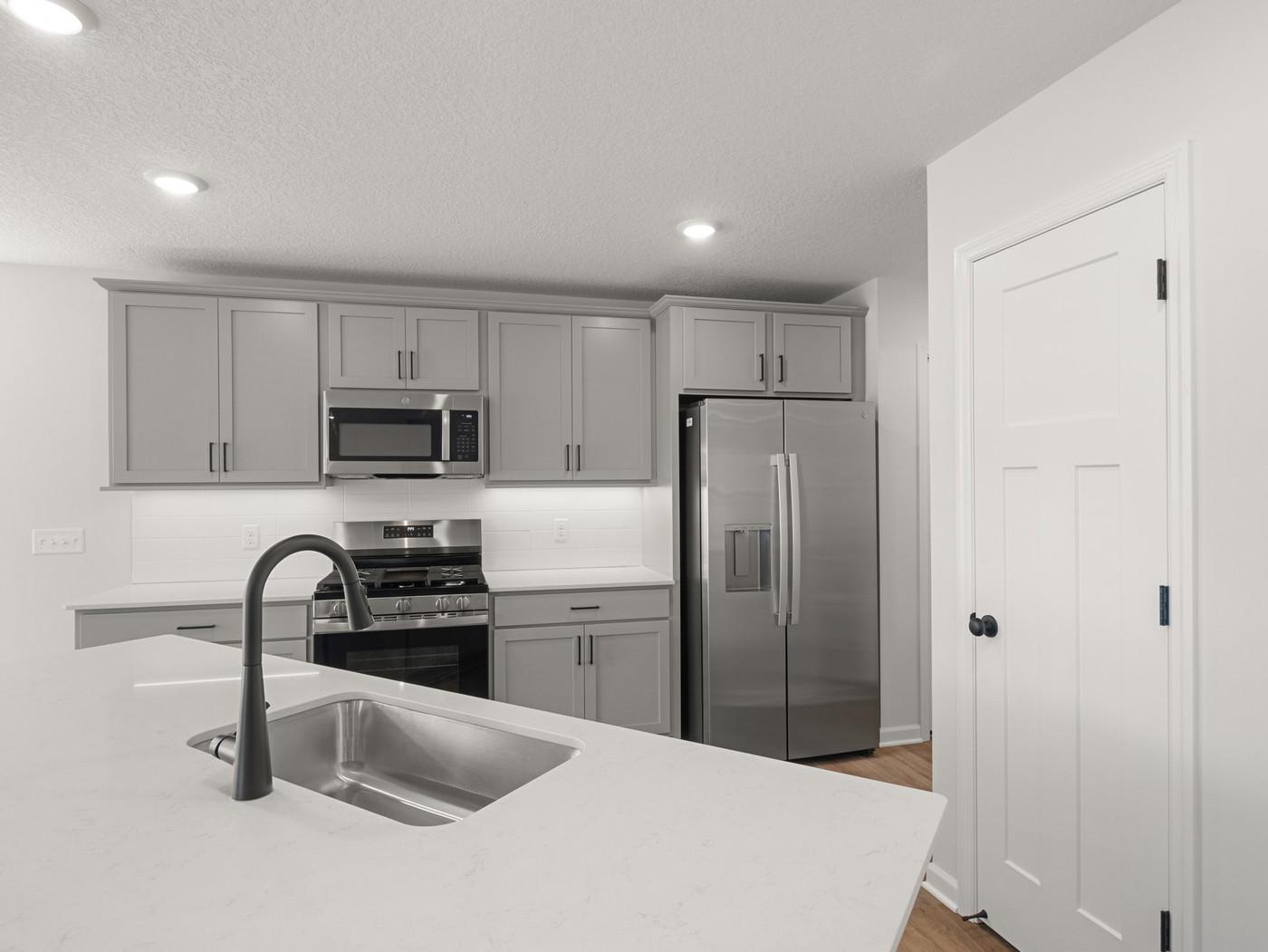 709 Highland Circle Property Photo 8