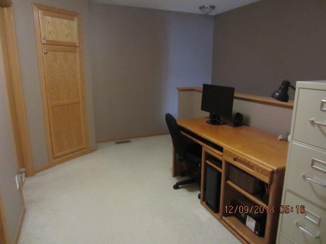 7154934 Property Photo 10