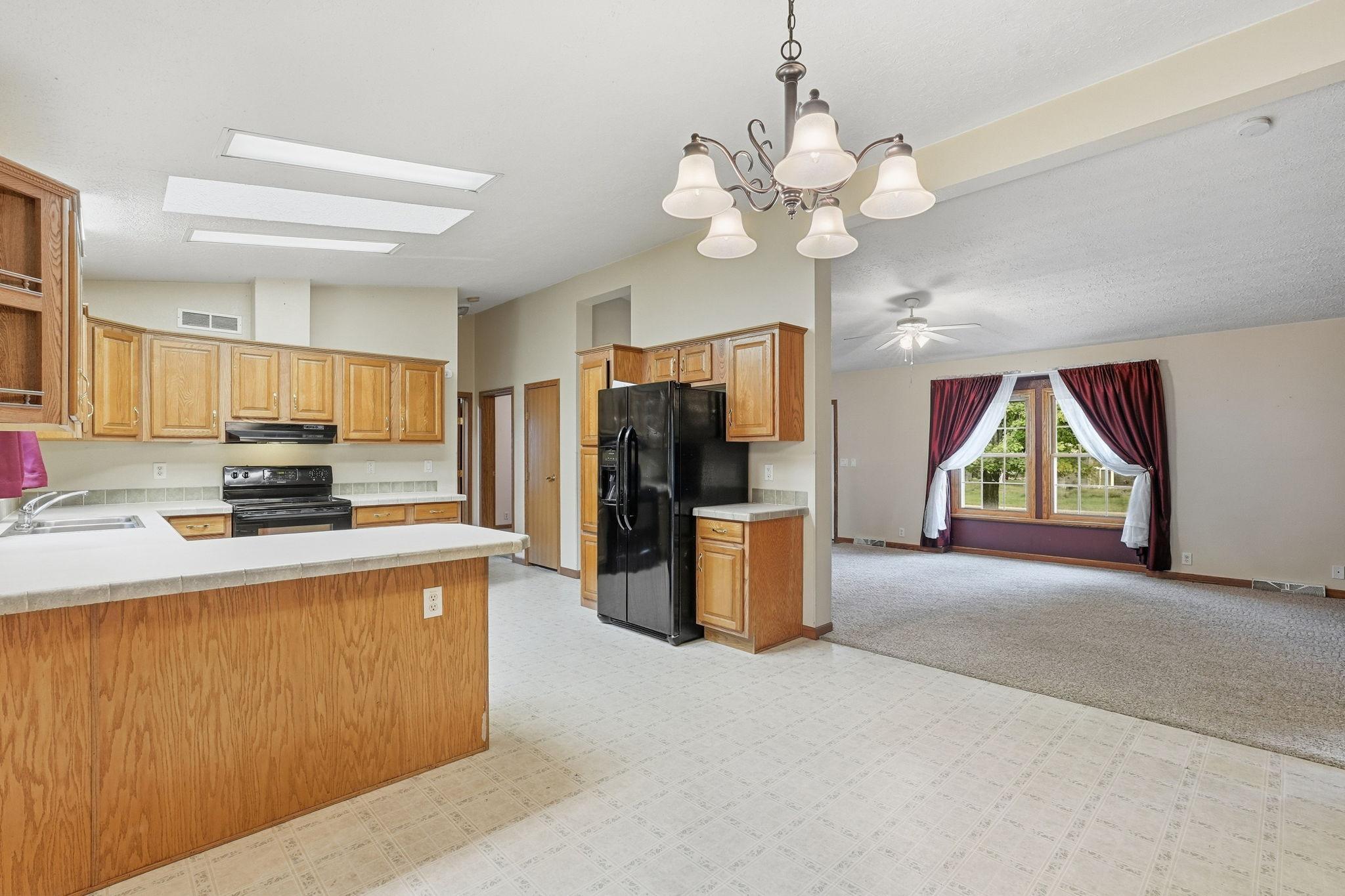 1027 Prairie Circle Property Photo 9