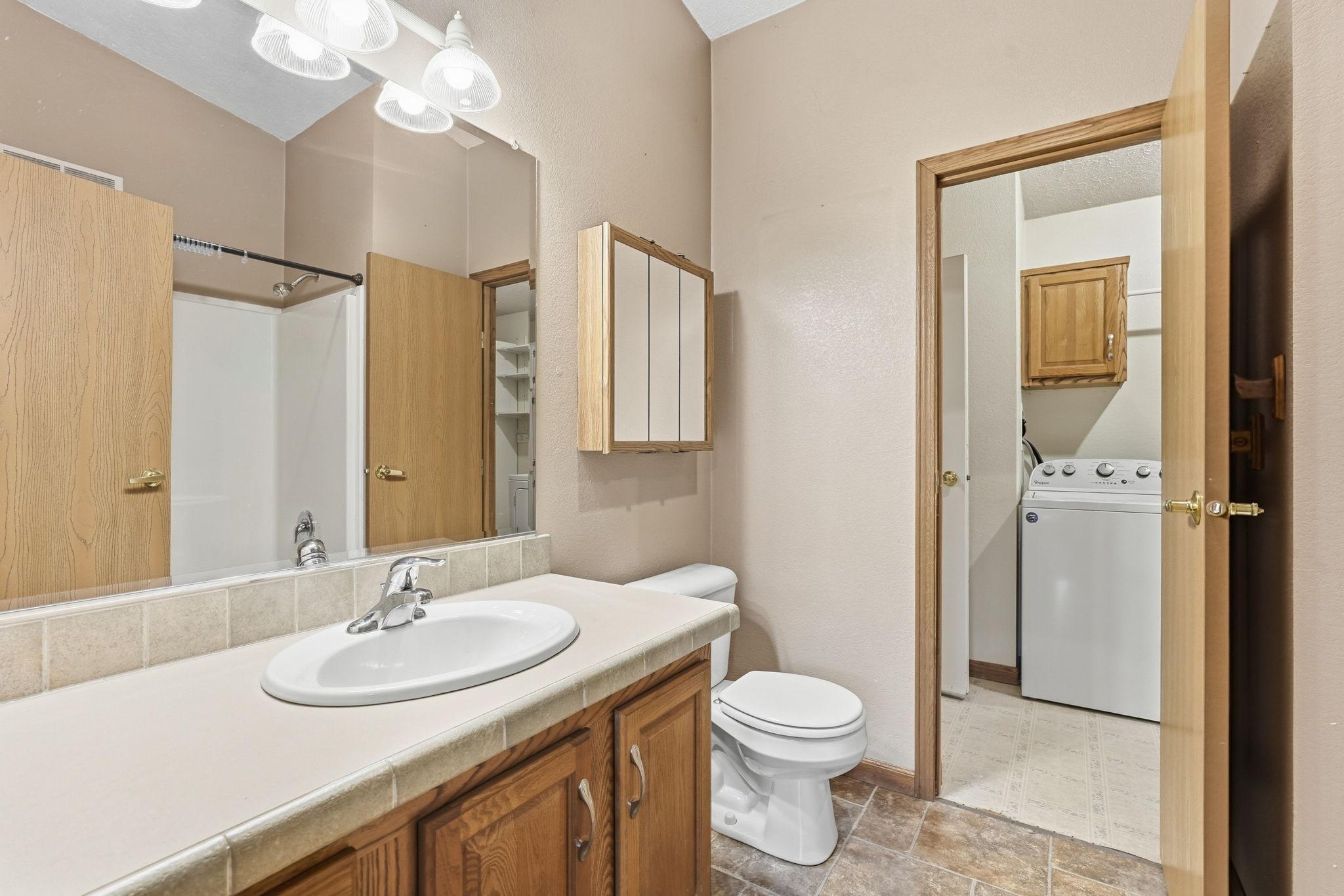 1027 Prairie Circle Property Photo 16