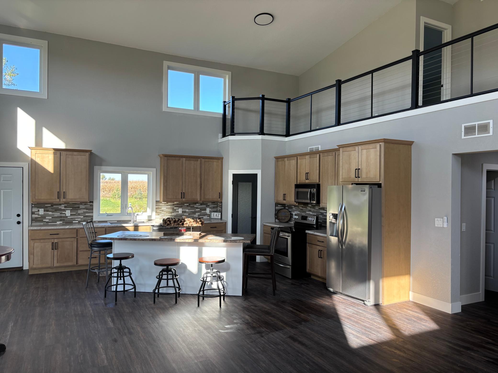 1342 Calvary Road Se Property Photo 4