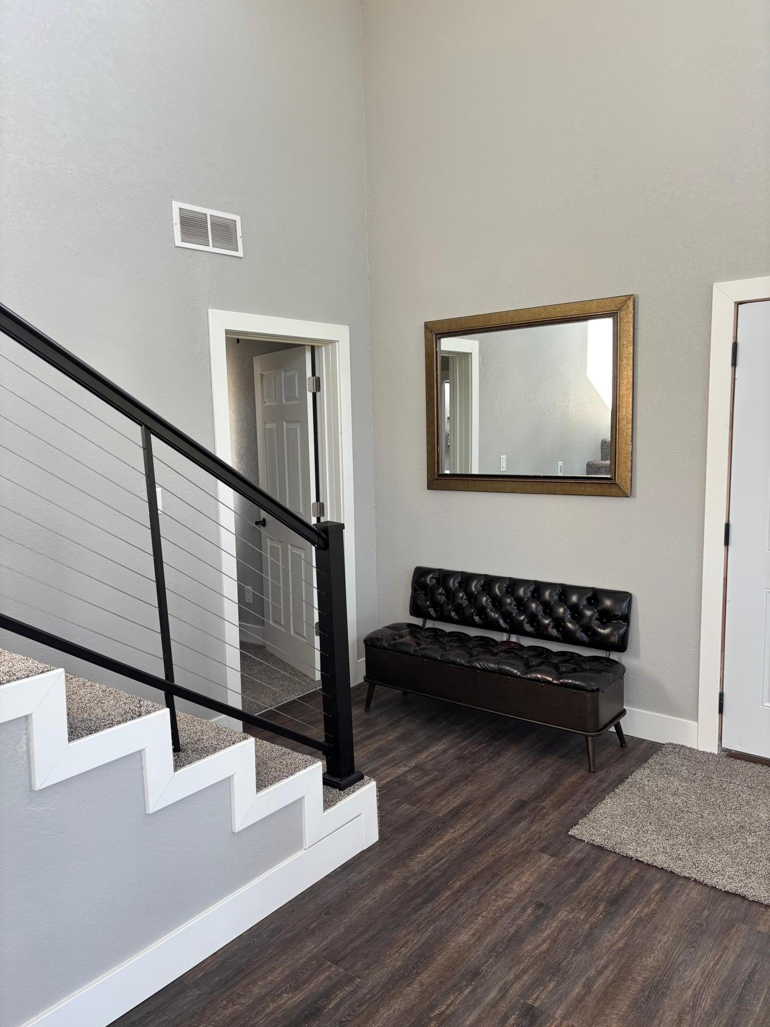 1342 Calvary Road Se Property Photo 7