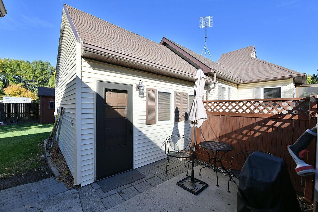 309 1st Avenue E Property Photo 12