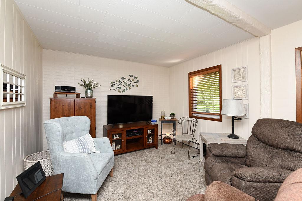 309 1st Avenue E Property Photo 17