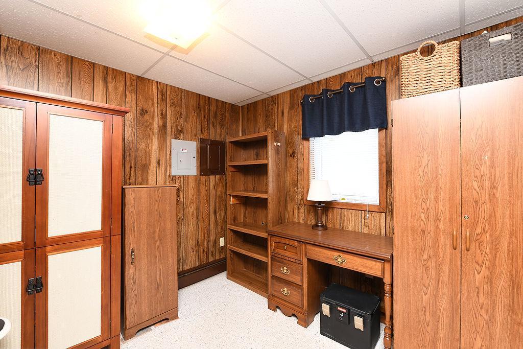 309 1st Avenue E Property Photo 37