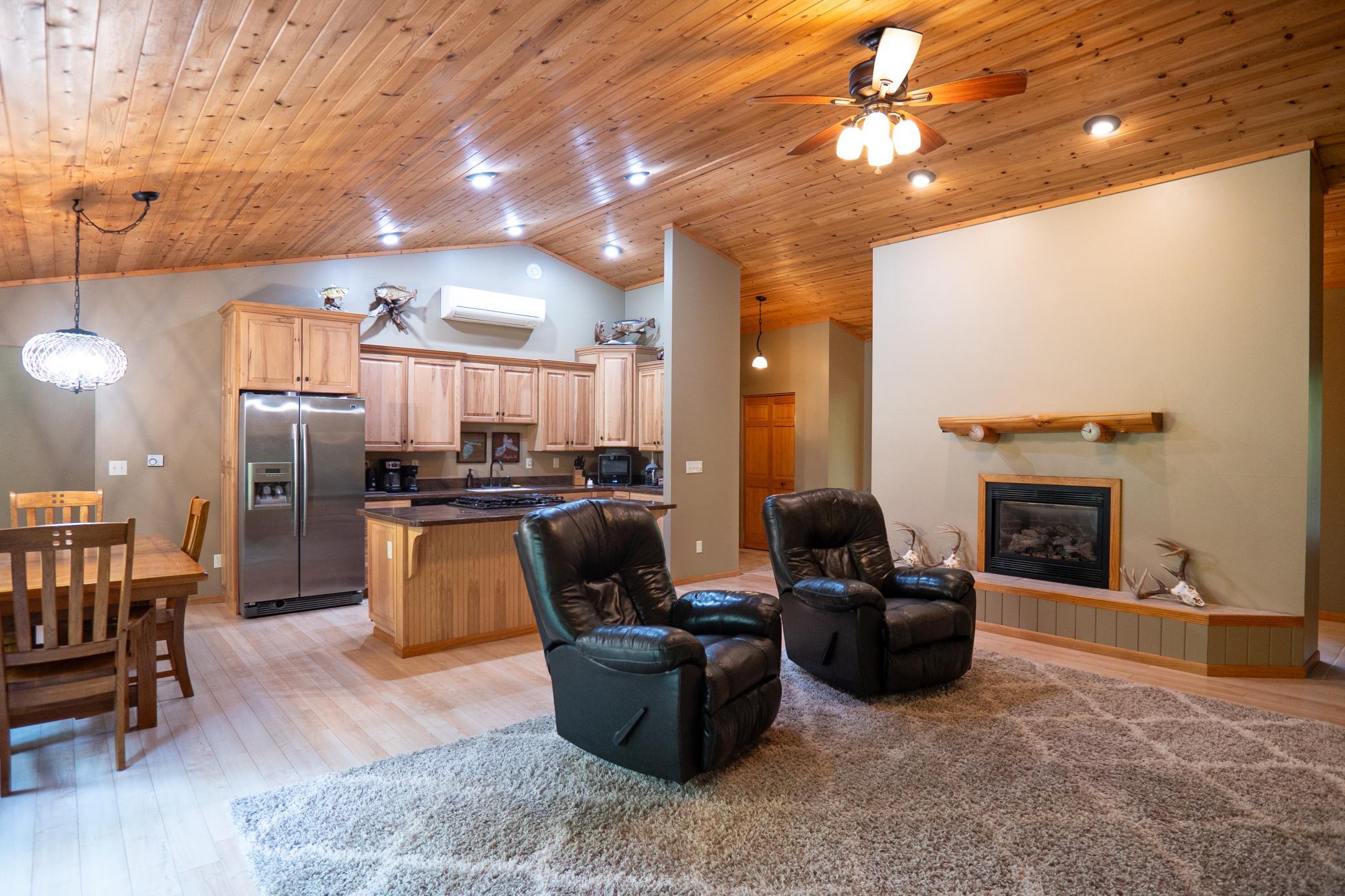 11307 Grouse Loop Nw Property Photo 4