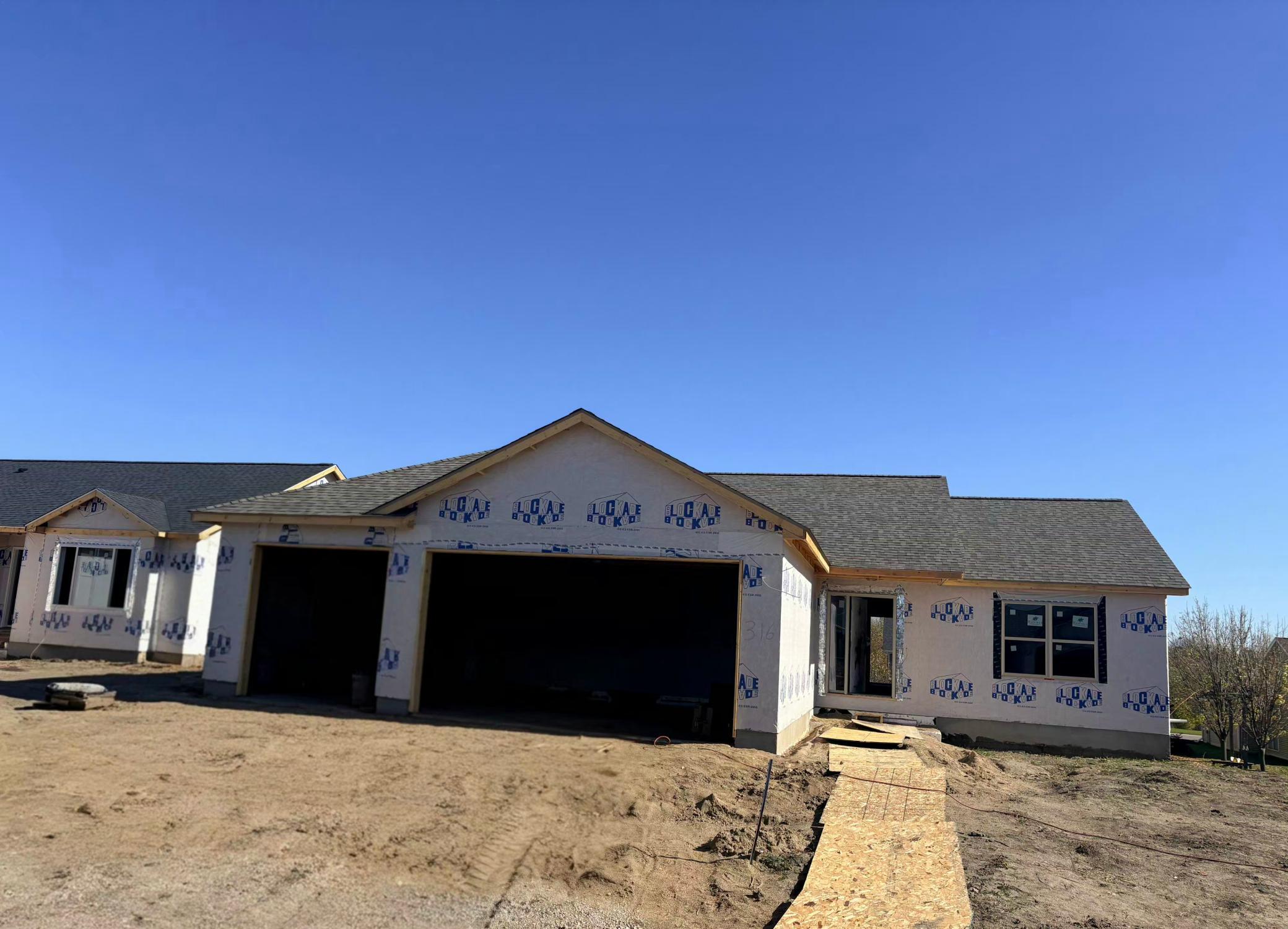 316 Falcon Run Property Photo 1