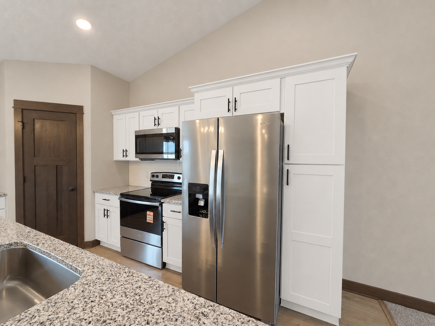 316 Falcon Run Property Photo 5