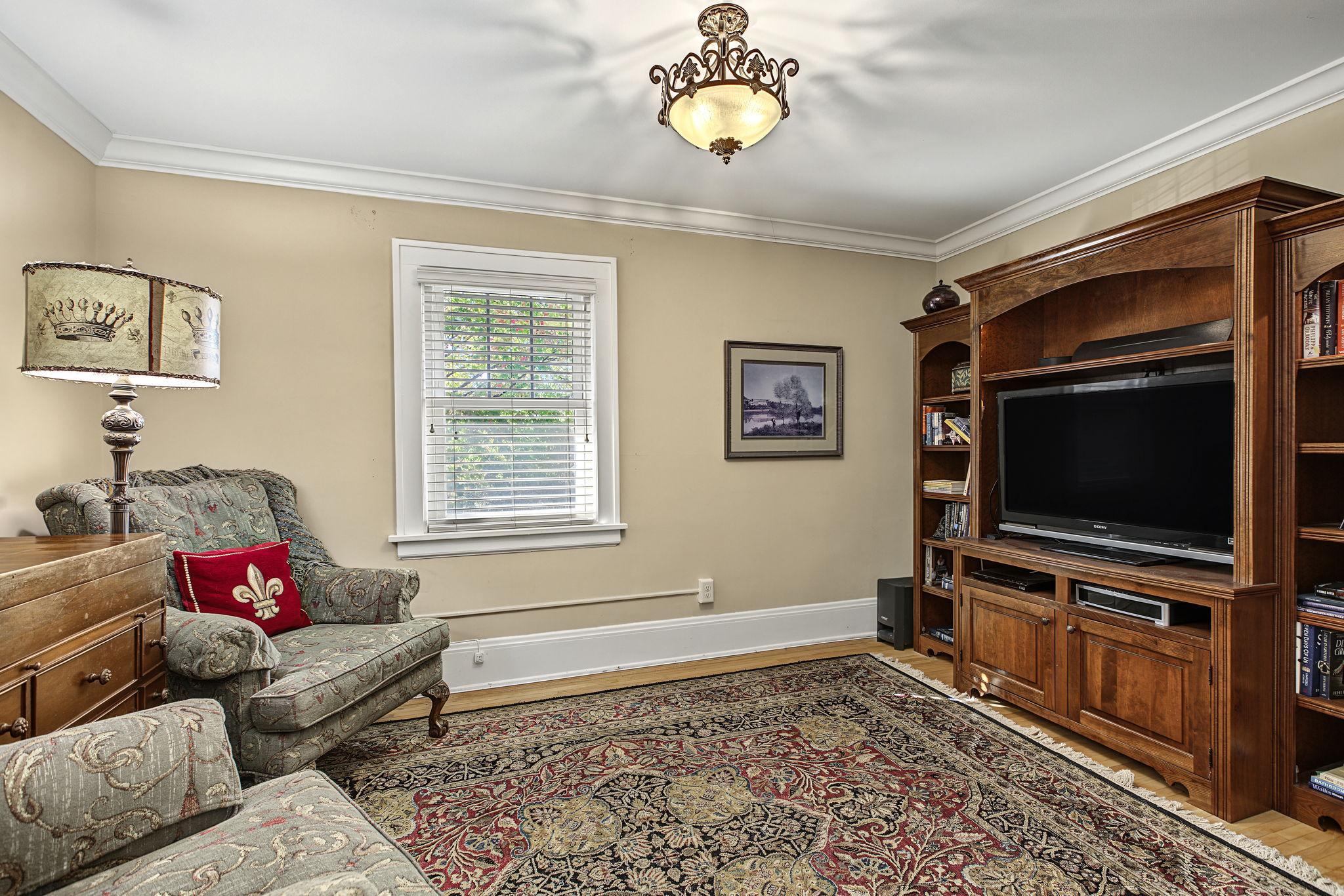 680 Chippewa Avenue Property Photo 36