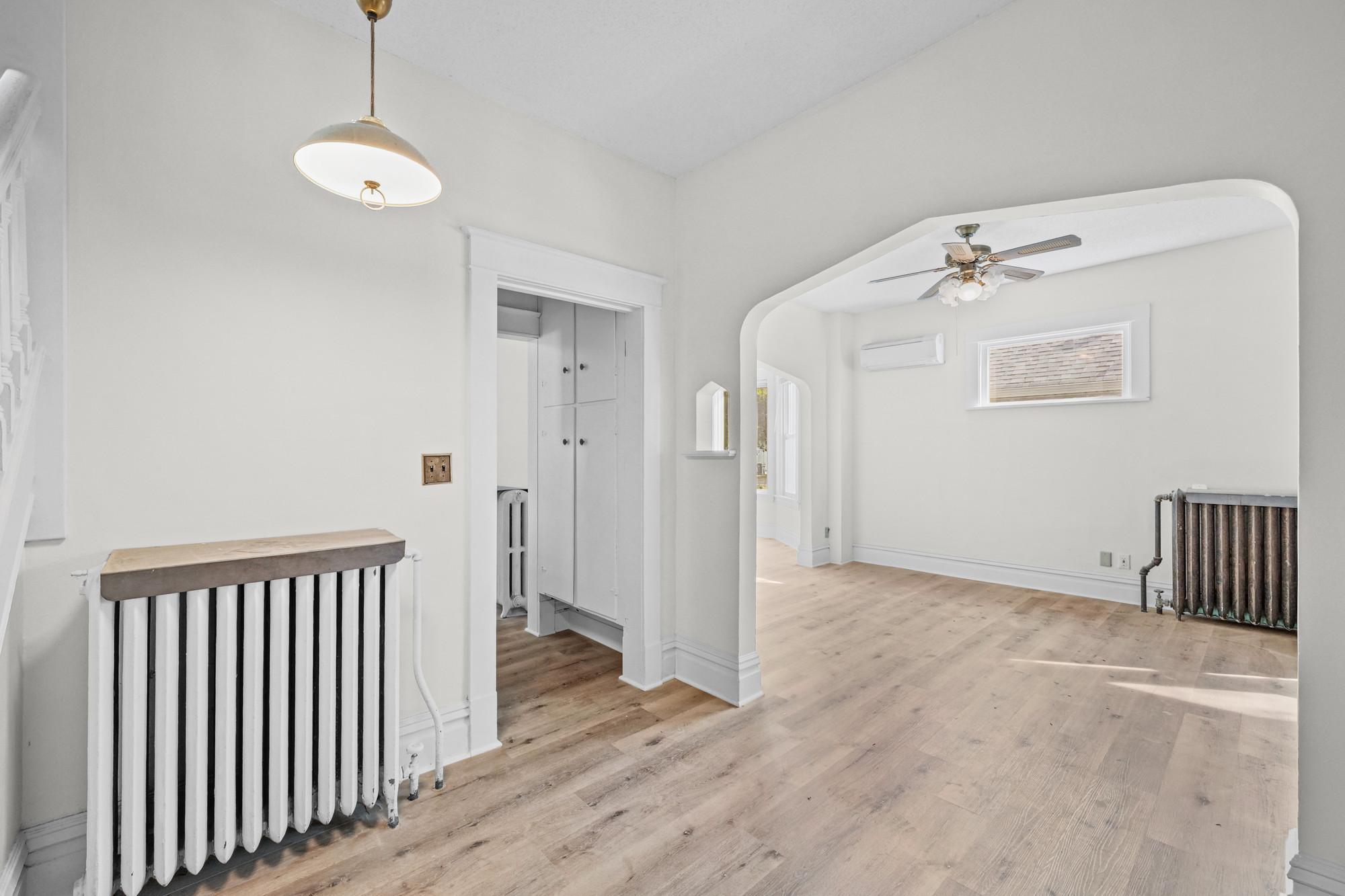 1227 Thomas Avenue Property Photo 7