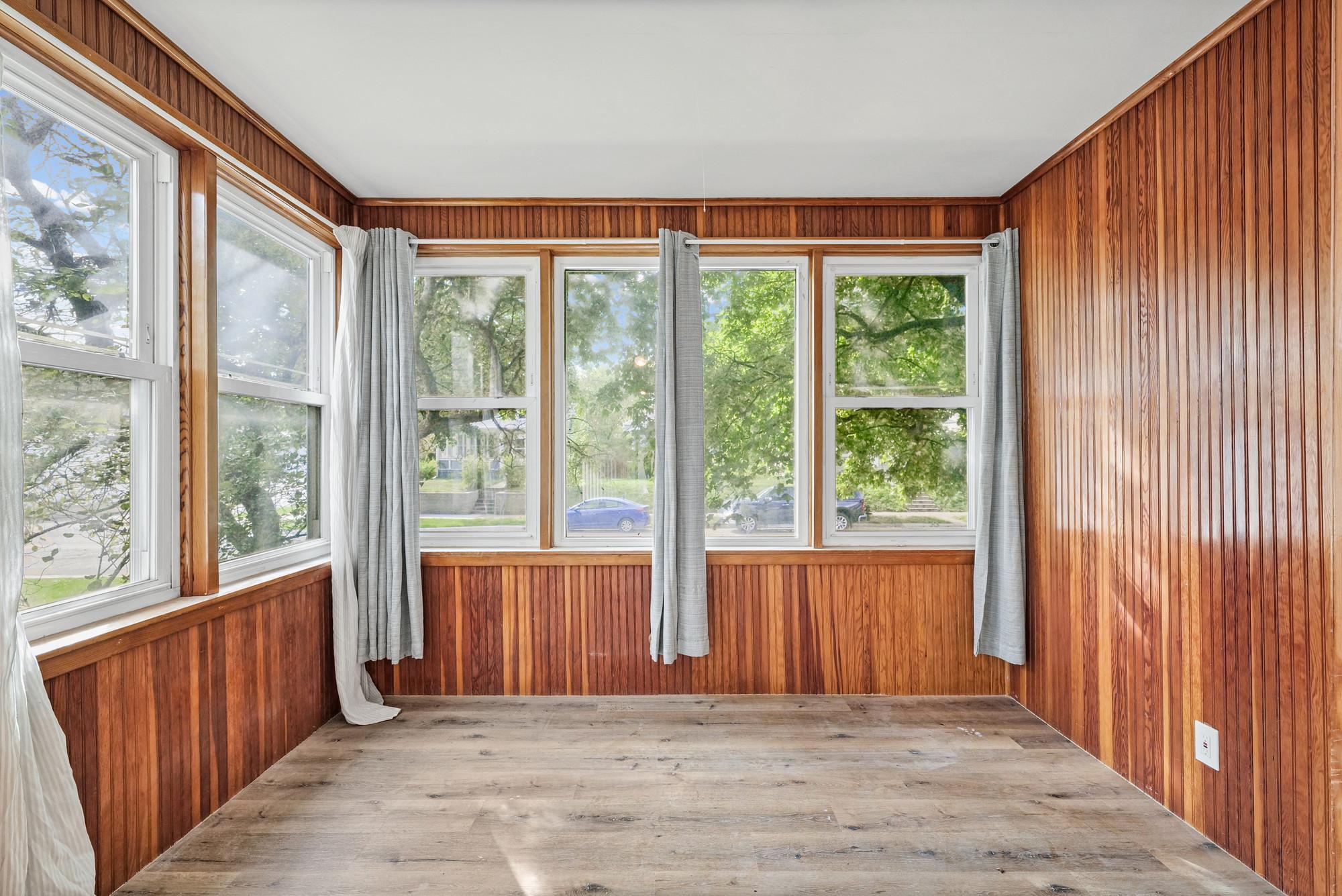 1227 Thomas Avenue Property Photo 11