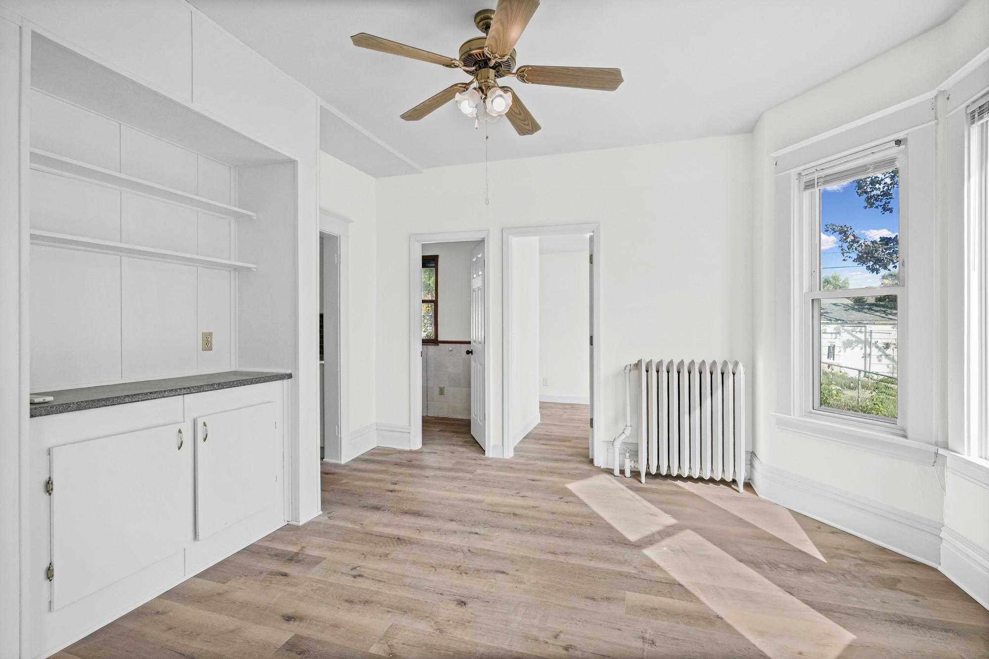 1227 Thomas Avenue Property Photo 14