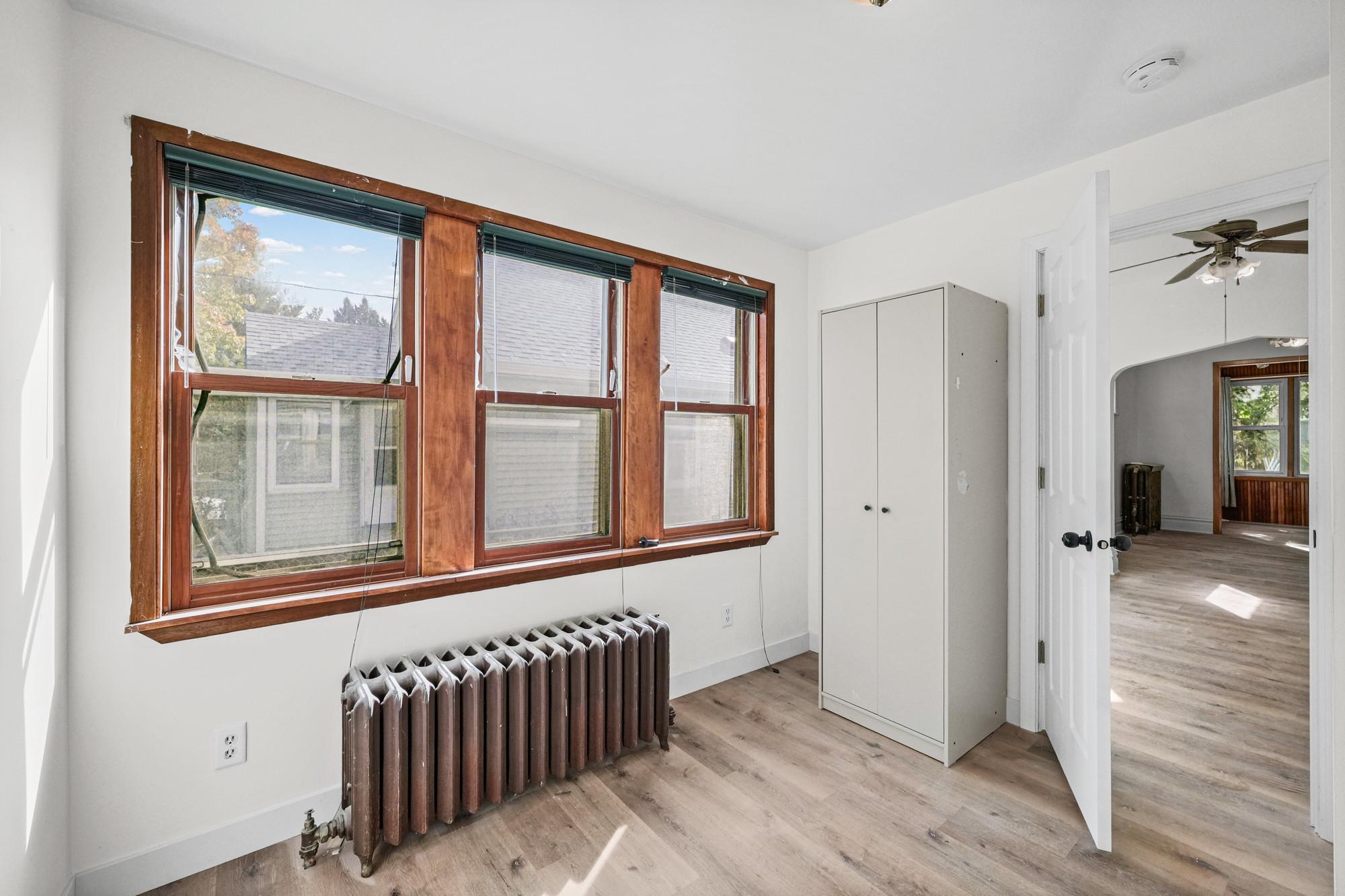 1227 Thomas Avenue Property Photo 19