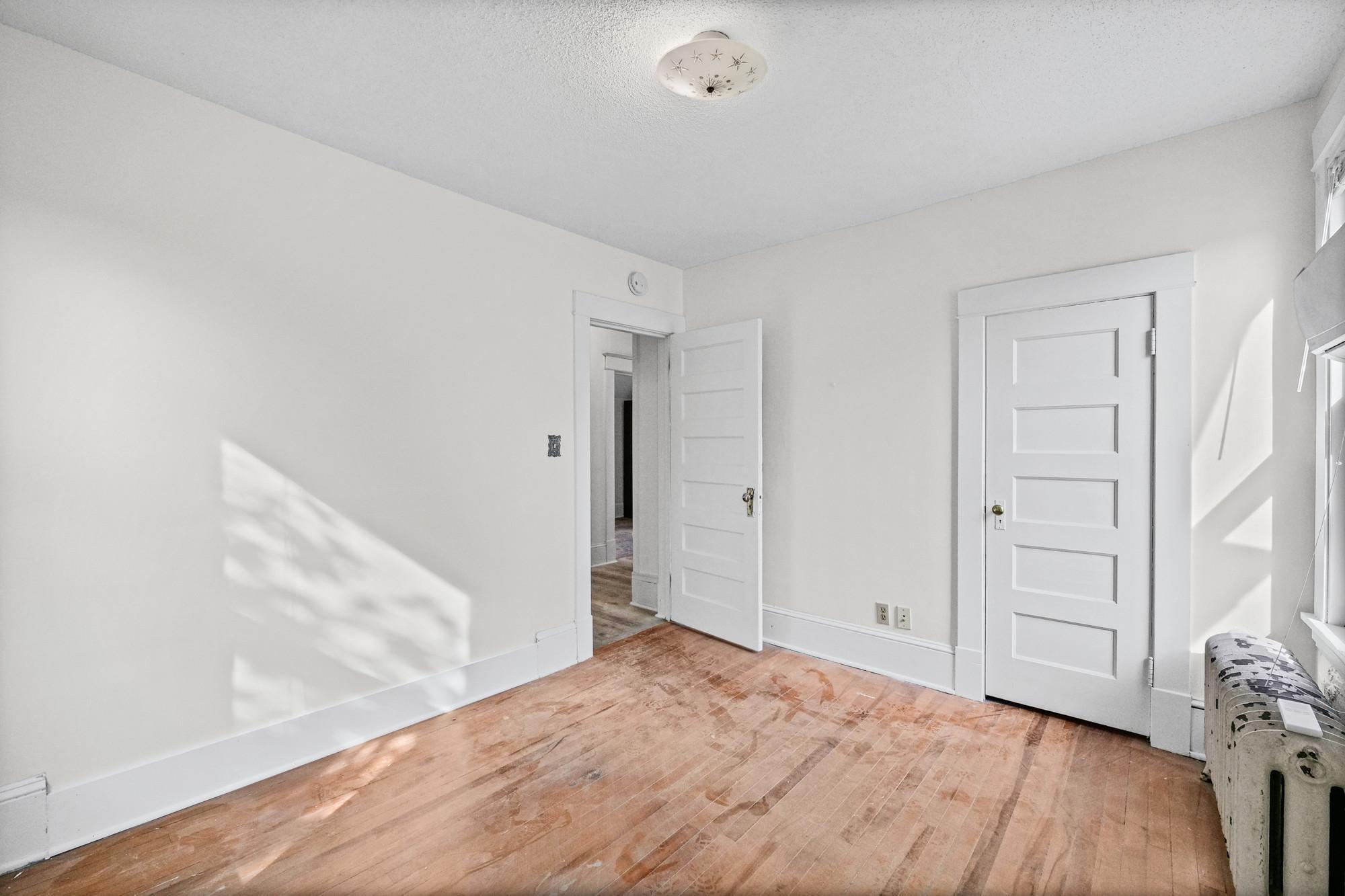 1227 Thomas Avenue Property Photo 29