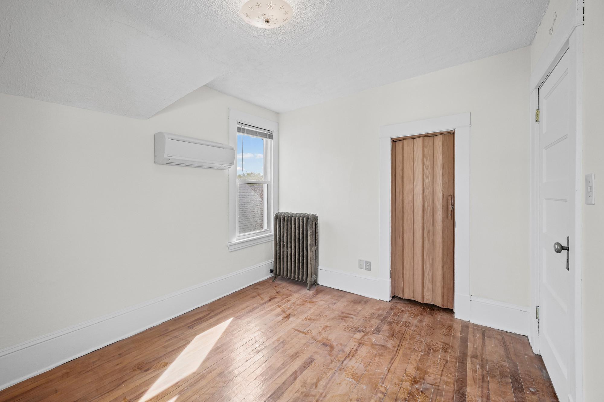 1227 Thomas Avenue Property Photo 31