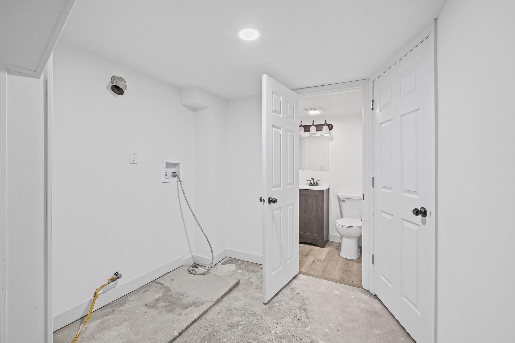 1227 Thomas Avenue Property Photo 40