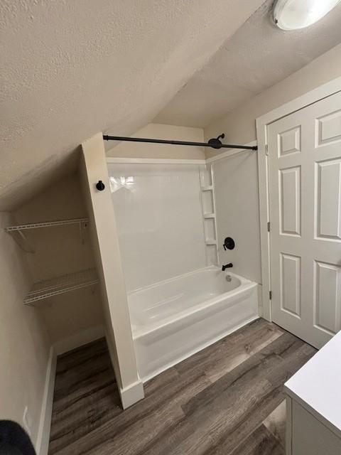 517 7th Street E Property Photo 9