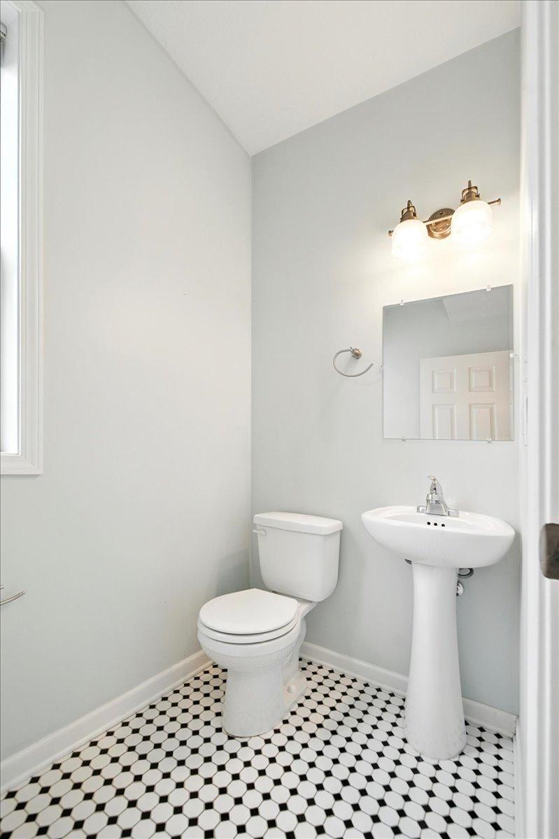 600 W 32nd Street 4 Property Photo 12