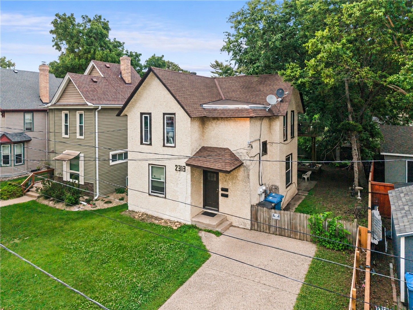 2313 Polk Street NE