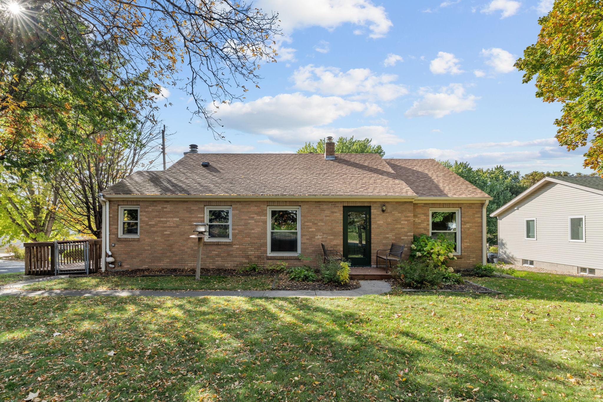 8142 Victoria Drive Property Photo 1