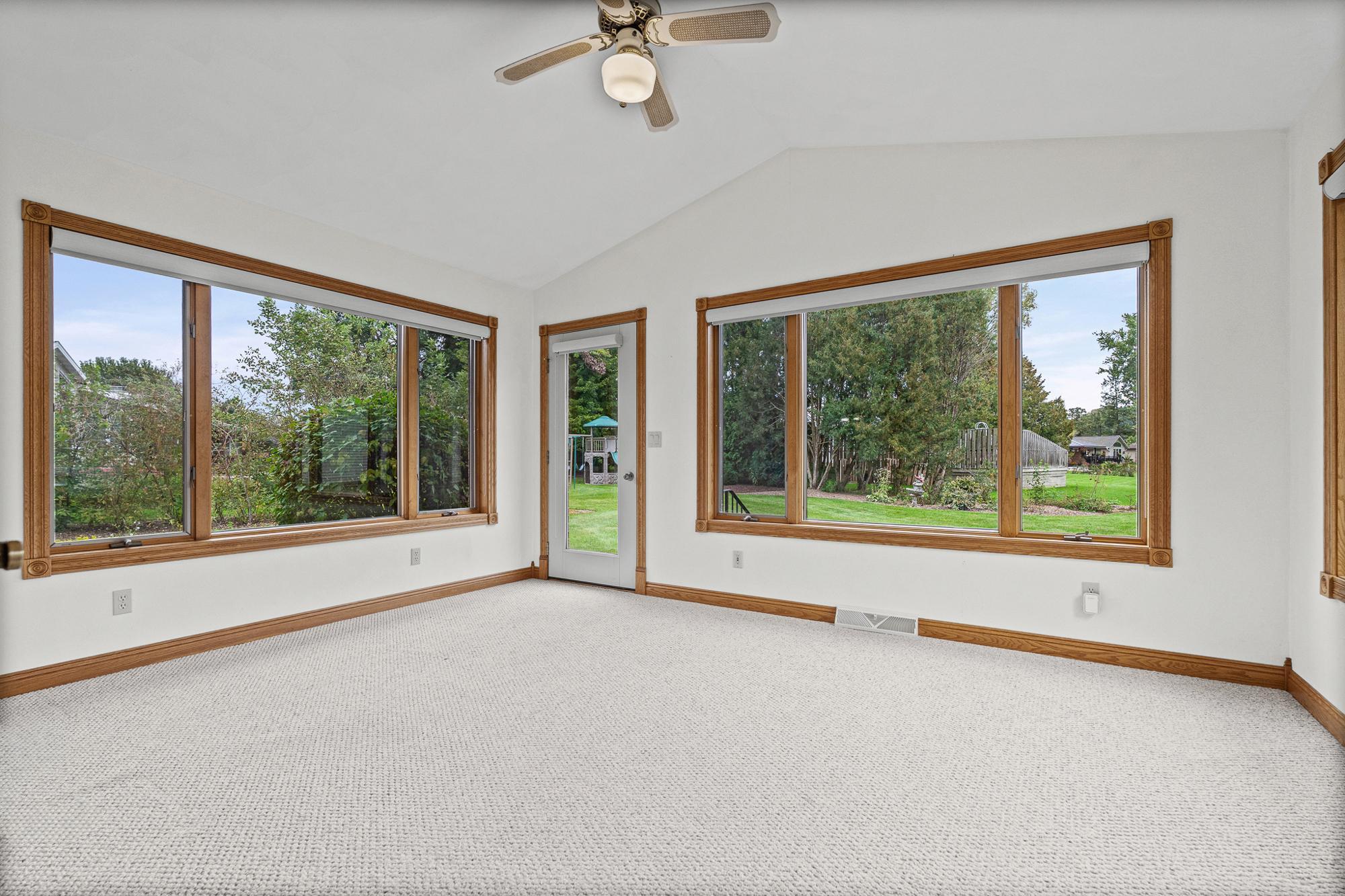 525 S 14th Street Property Photo 9