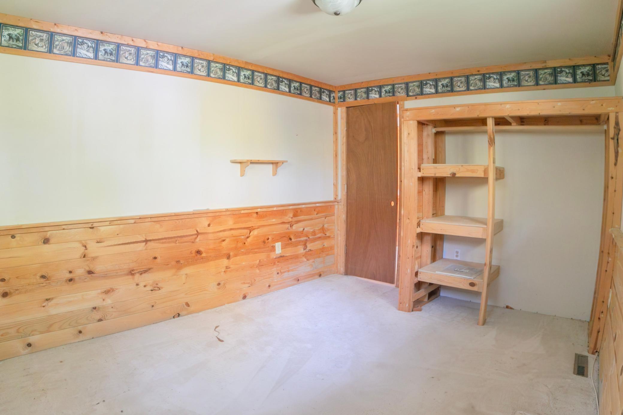4242 County 4 Ne Property Photo 12