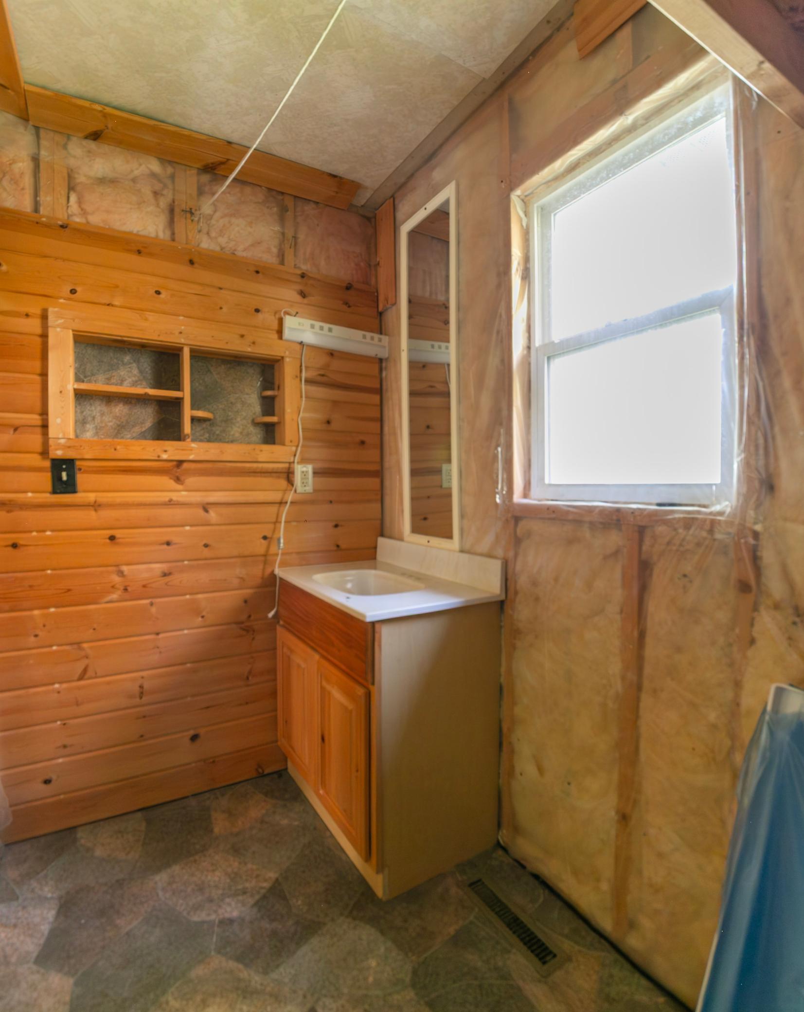 4242 County 4 Ne Property Photo 14