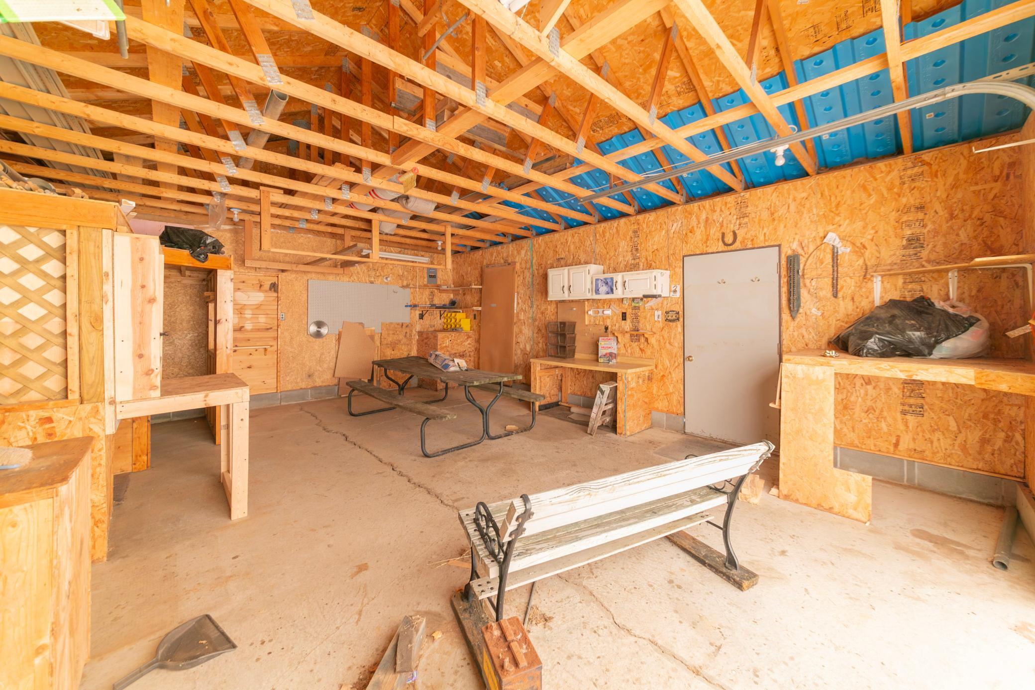 4242 County 4 Ne Property Photo 21
